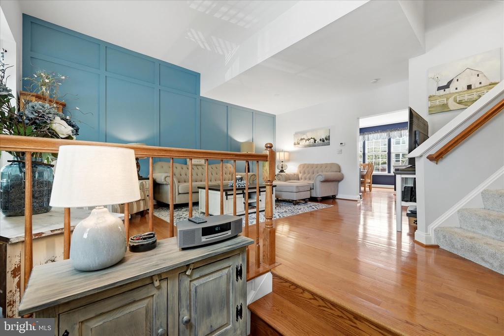 405 LEEDS RIDGE COURT