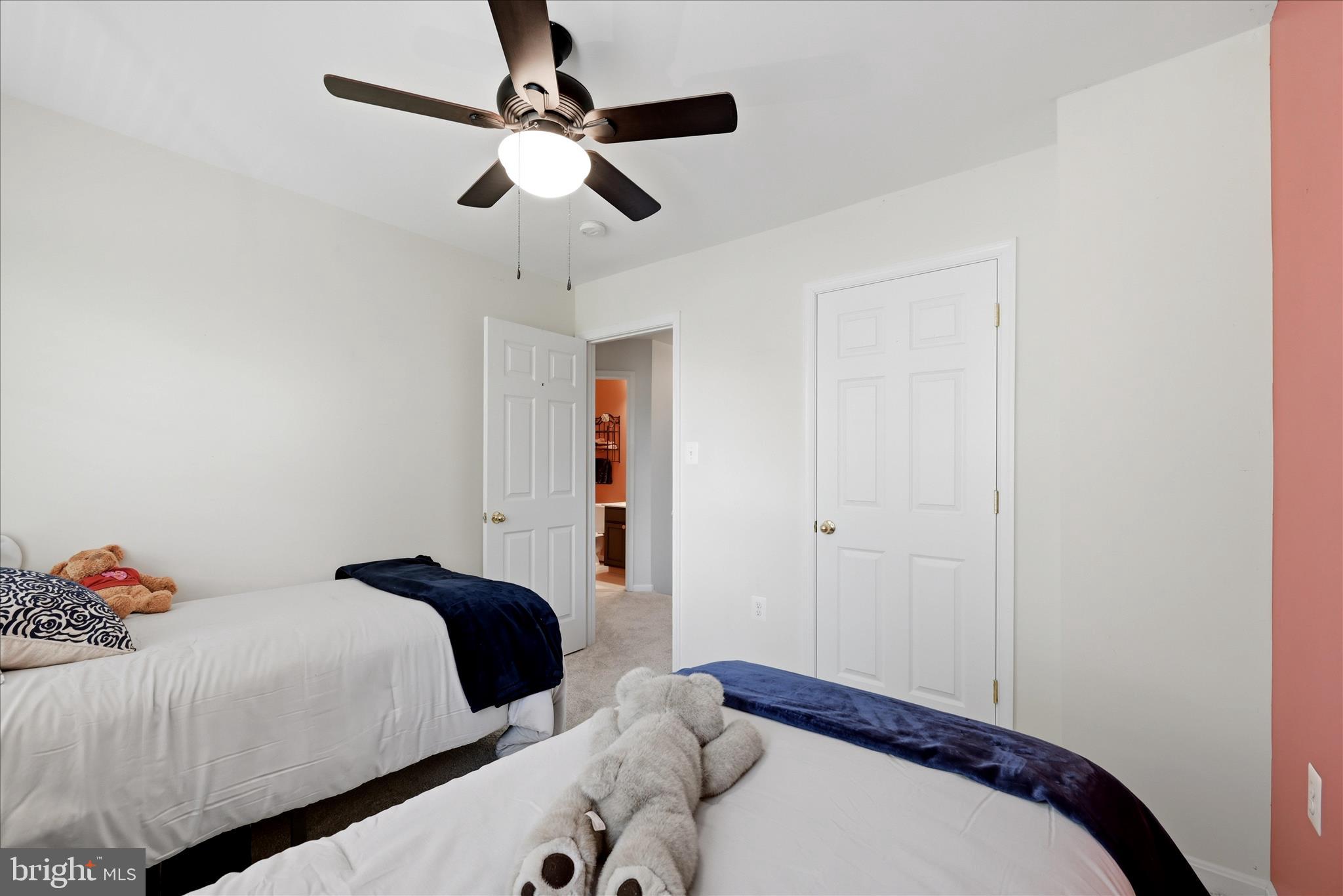 405 LEEDS RIDGE COURT