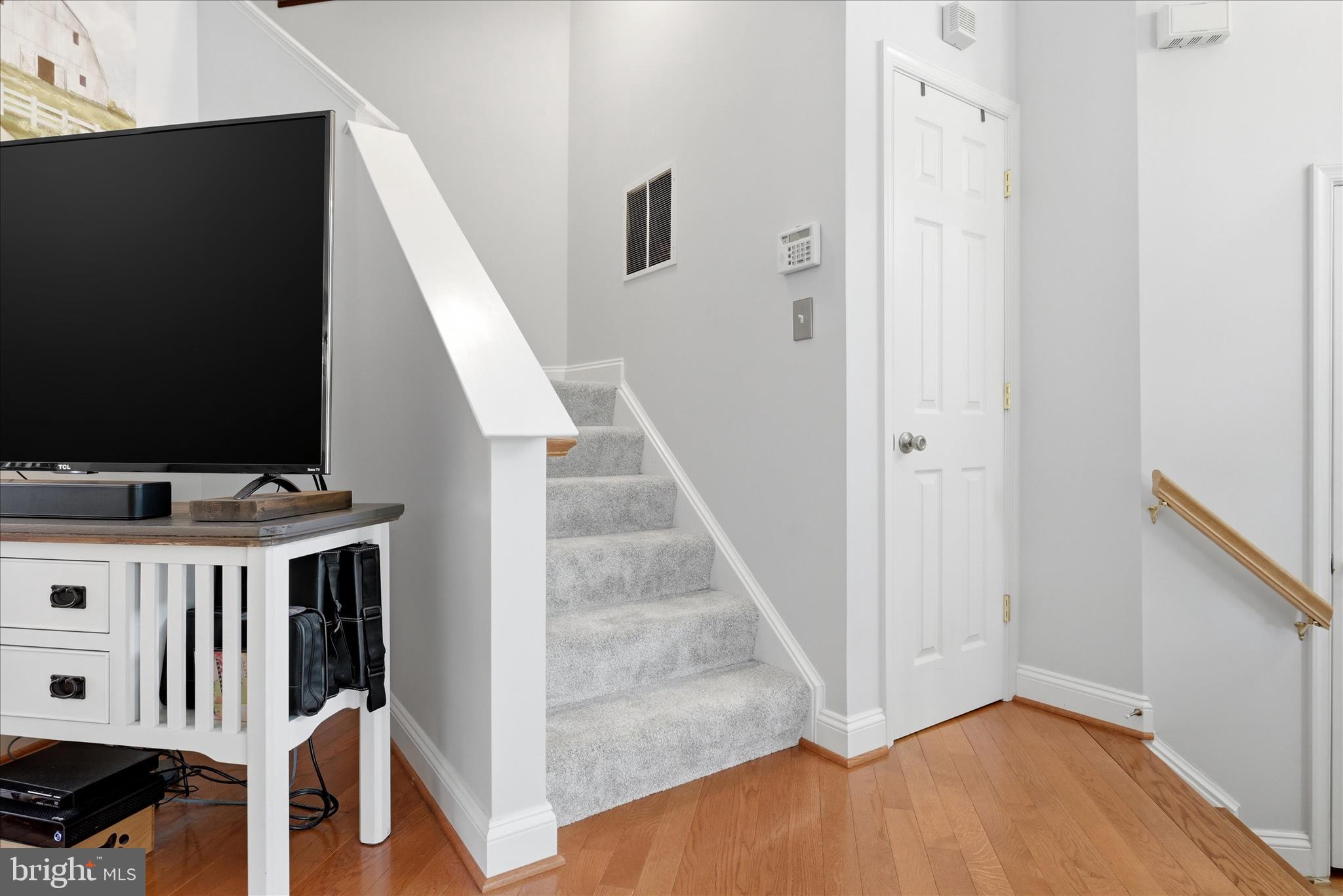 405 LEEDS RIDGE COURT