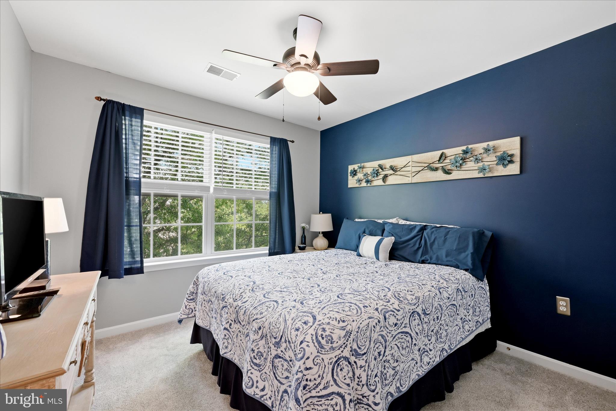 405 LEEDS RIDGE COURT