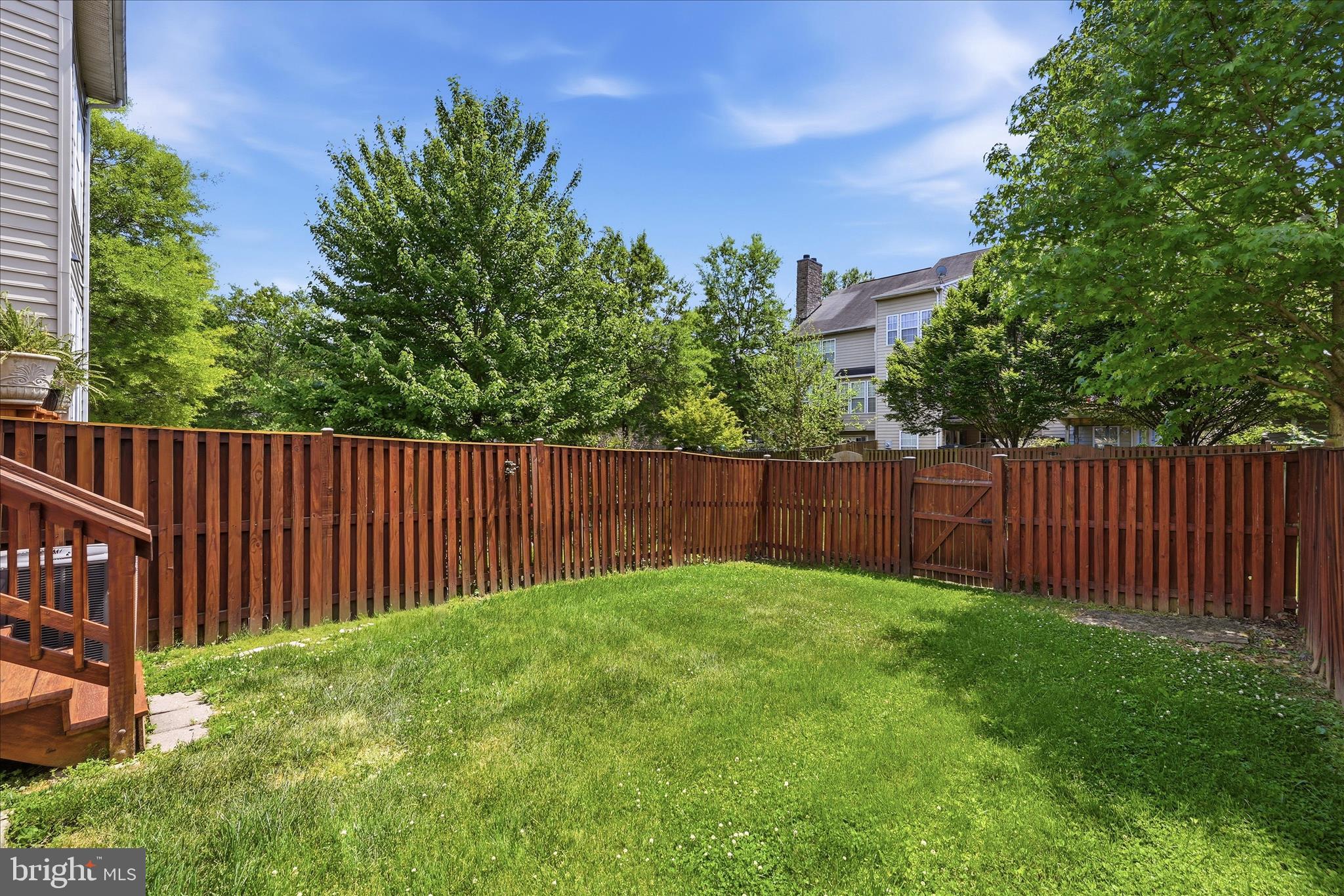 405 LEEDS RIDGE COURT