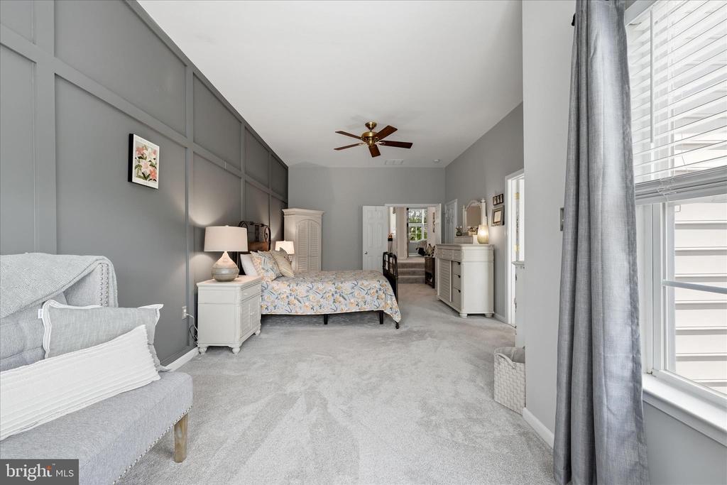 405 LEEDS RIDGE COURT