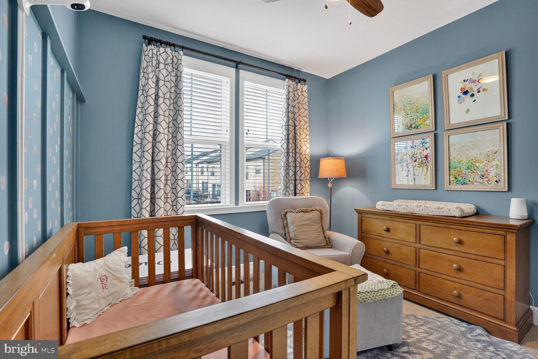 23048 LAVALLETTE SQUARE