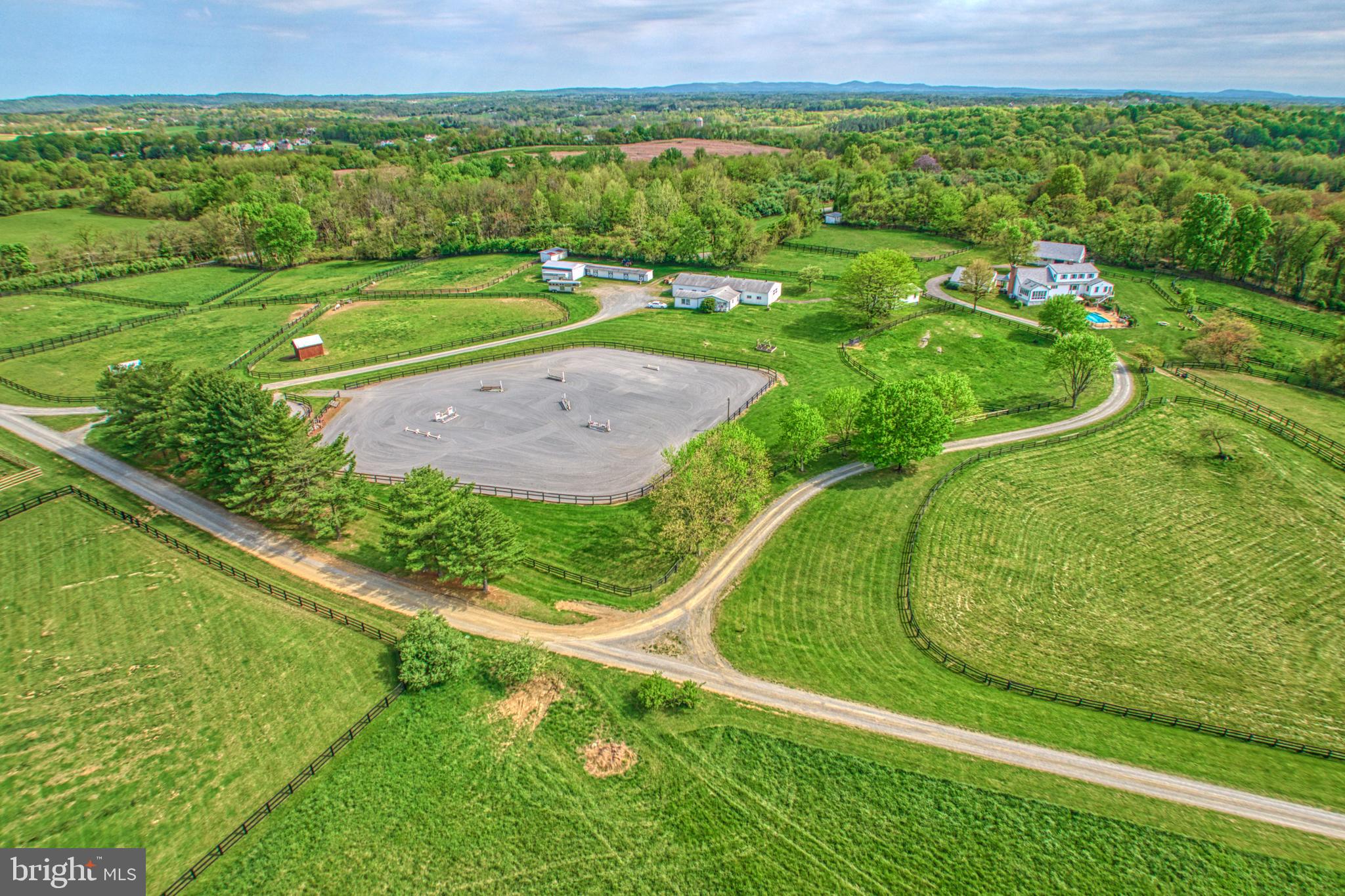 36181 FOXLORE FARM LANE