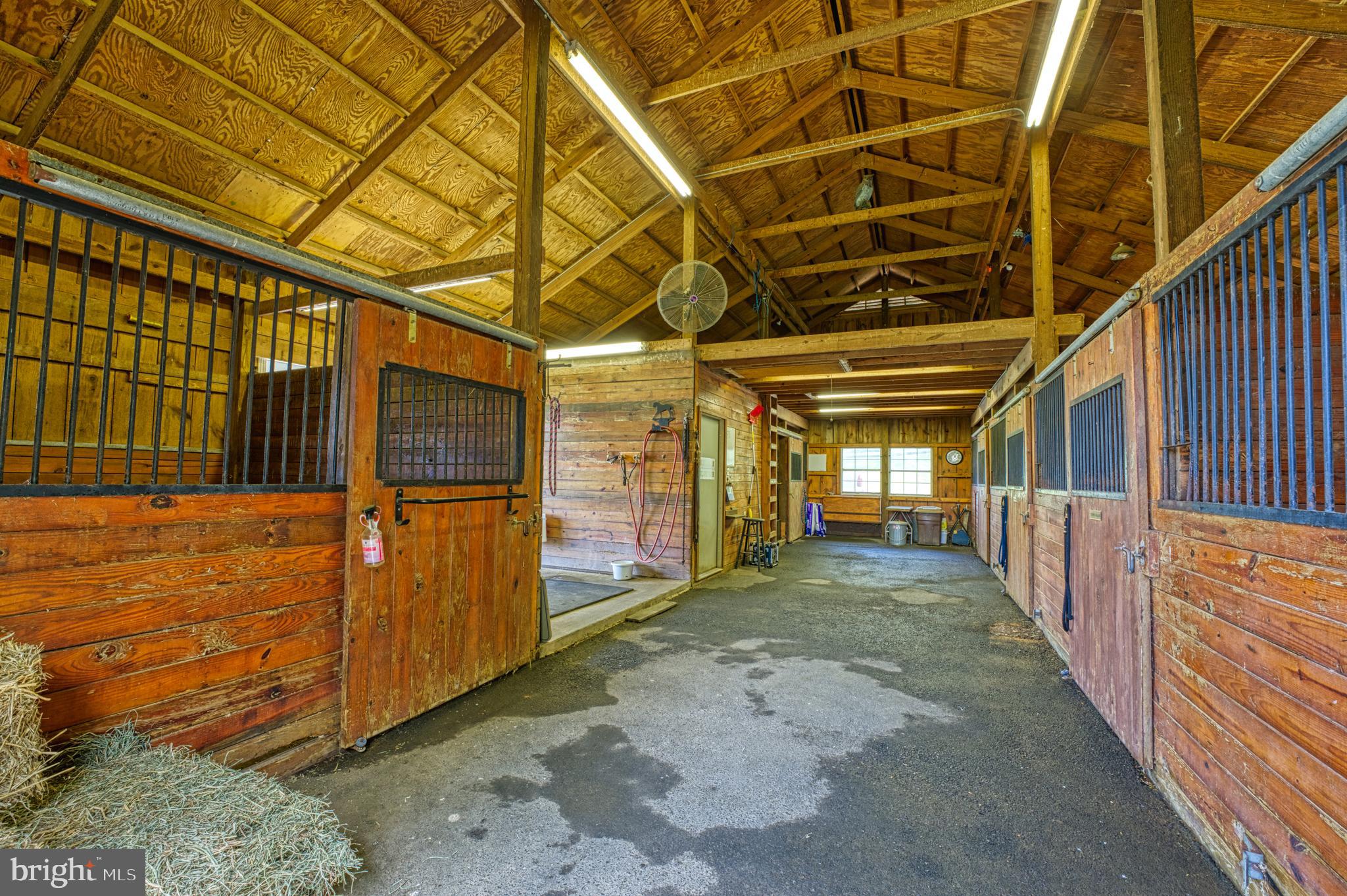 36181 FOXLORE FARM LANE