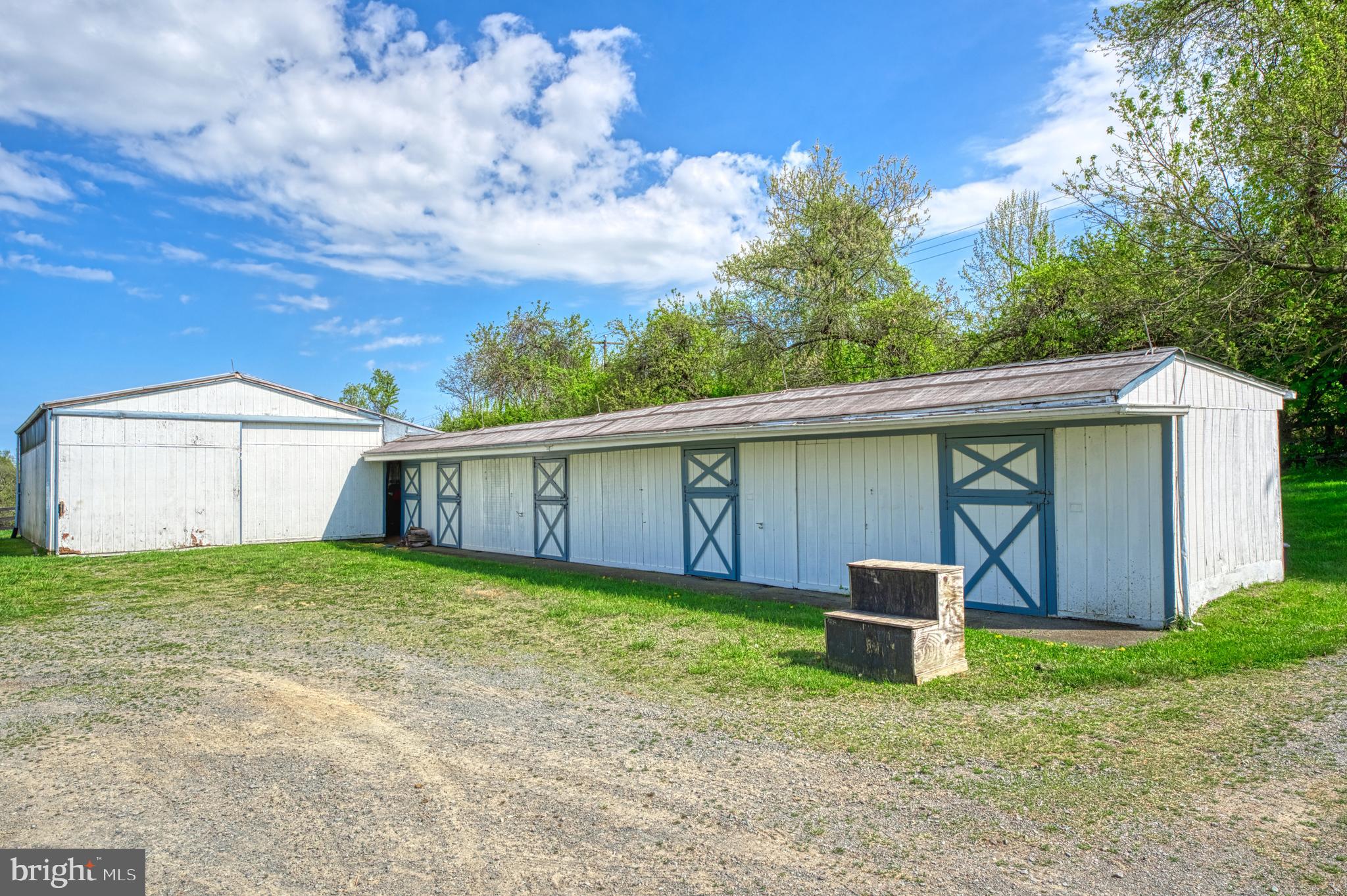 36181 FOXLORE FARM LANE