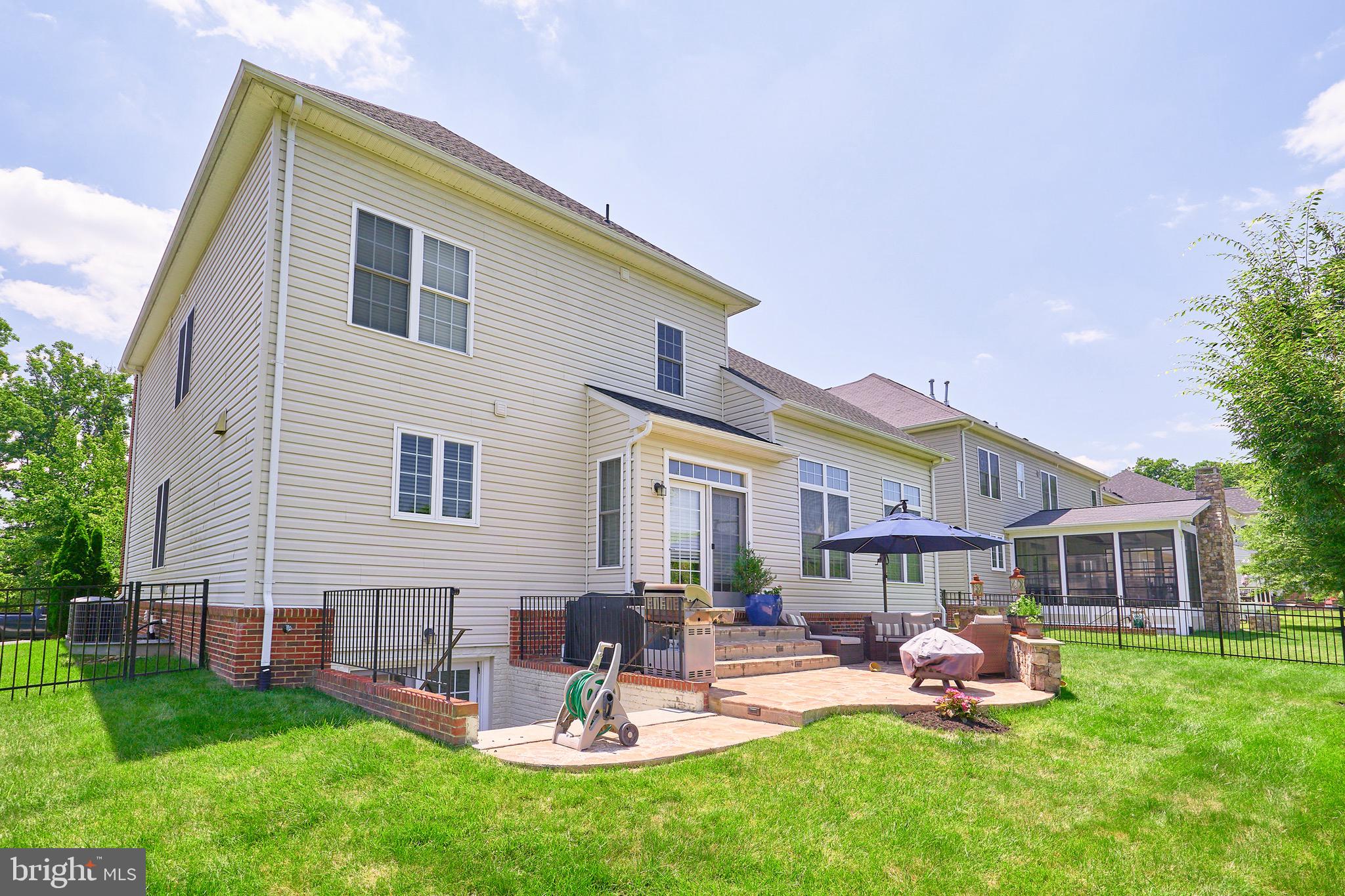 42330 RISING MOON PLACE