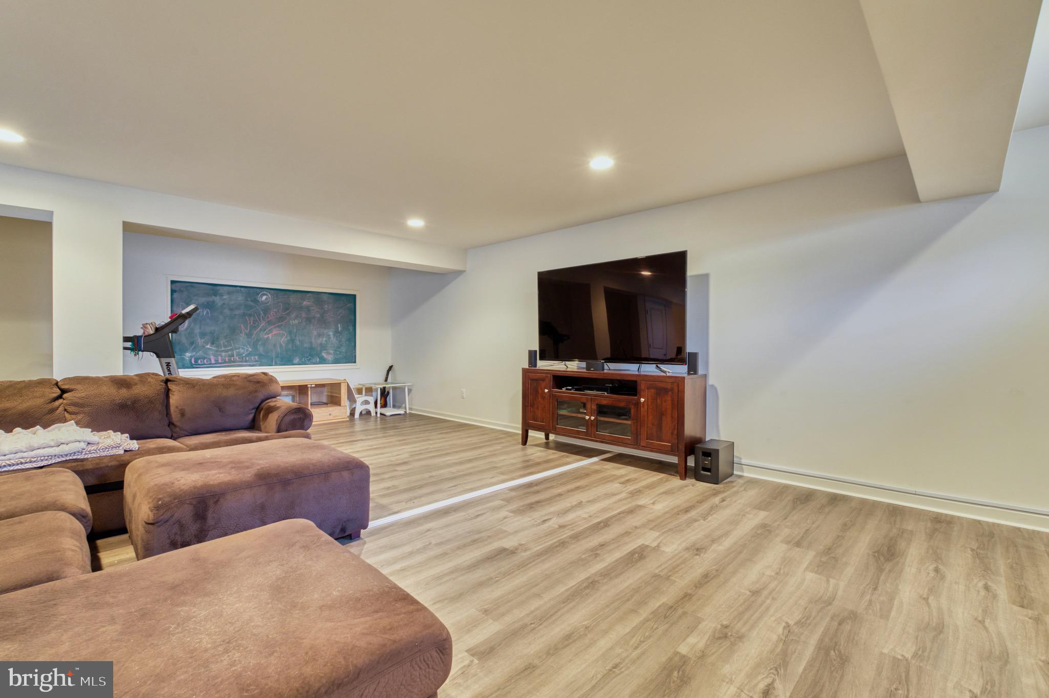 42330 RISING MOON PLACE