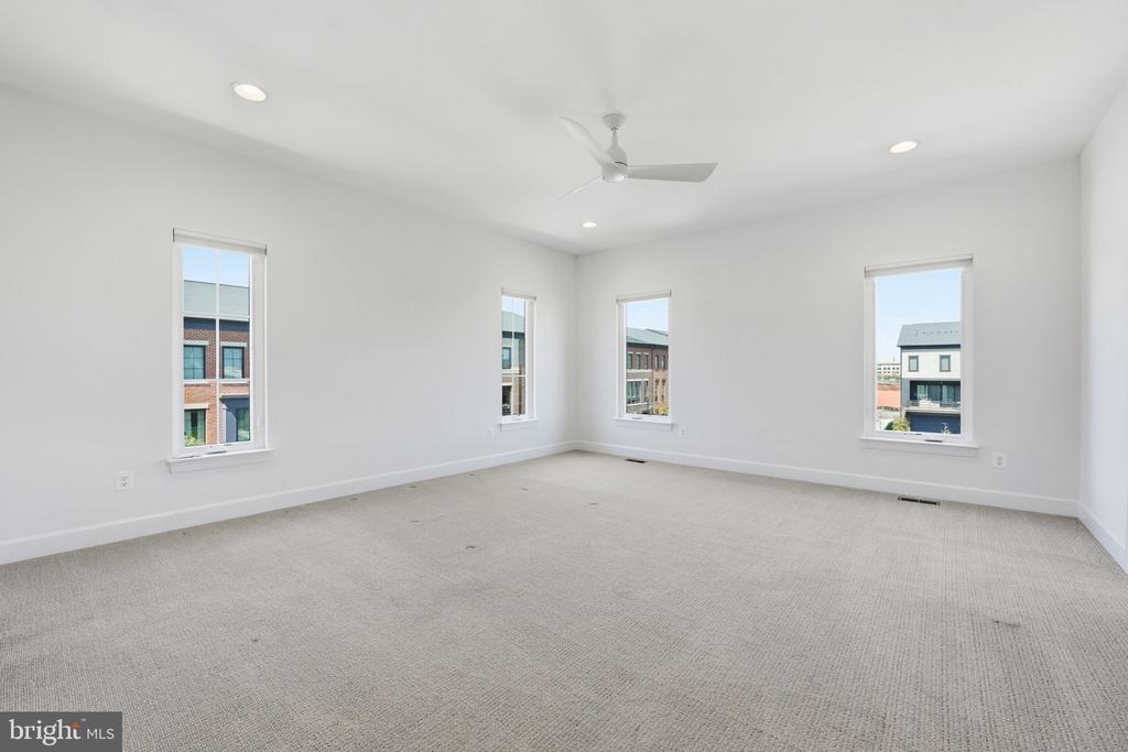 20230 TAFT TERRACE
