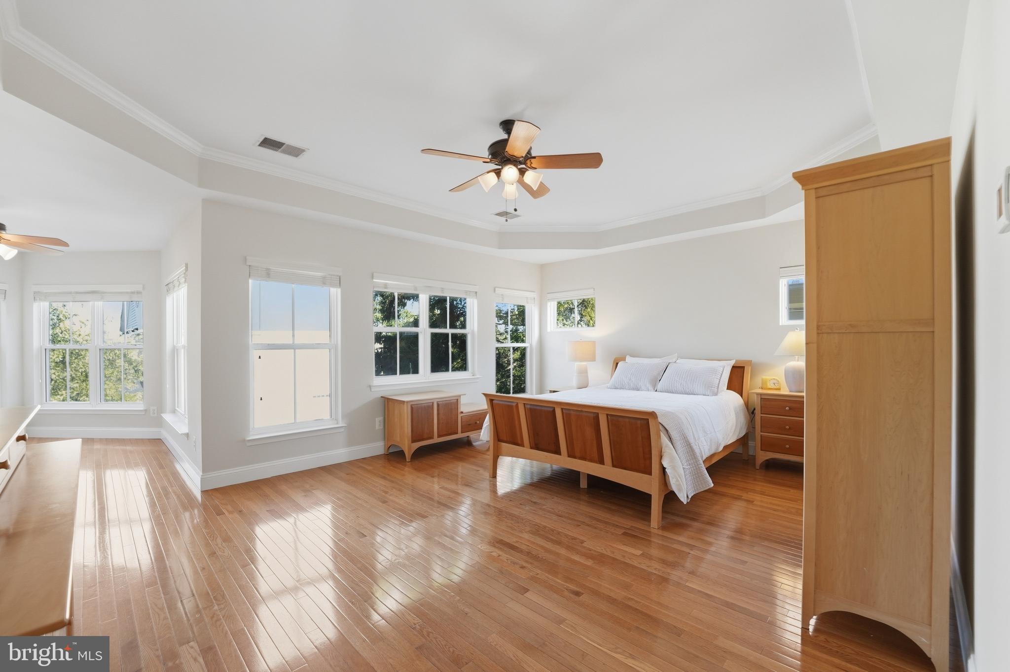 22826 COURTLAND PARK DRIVE