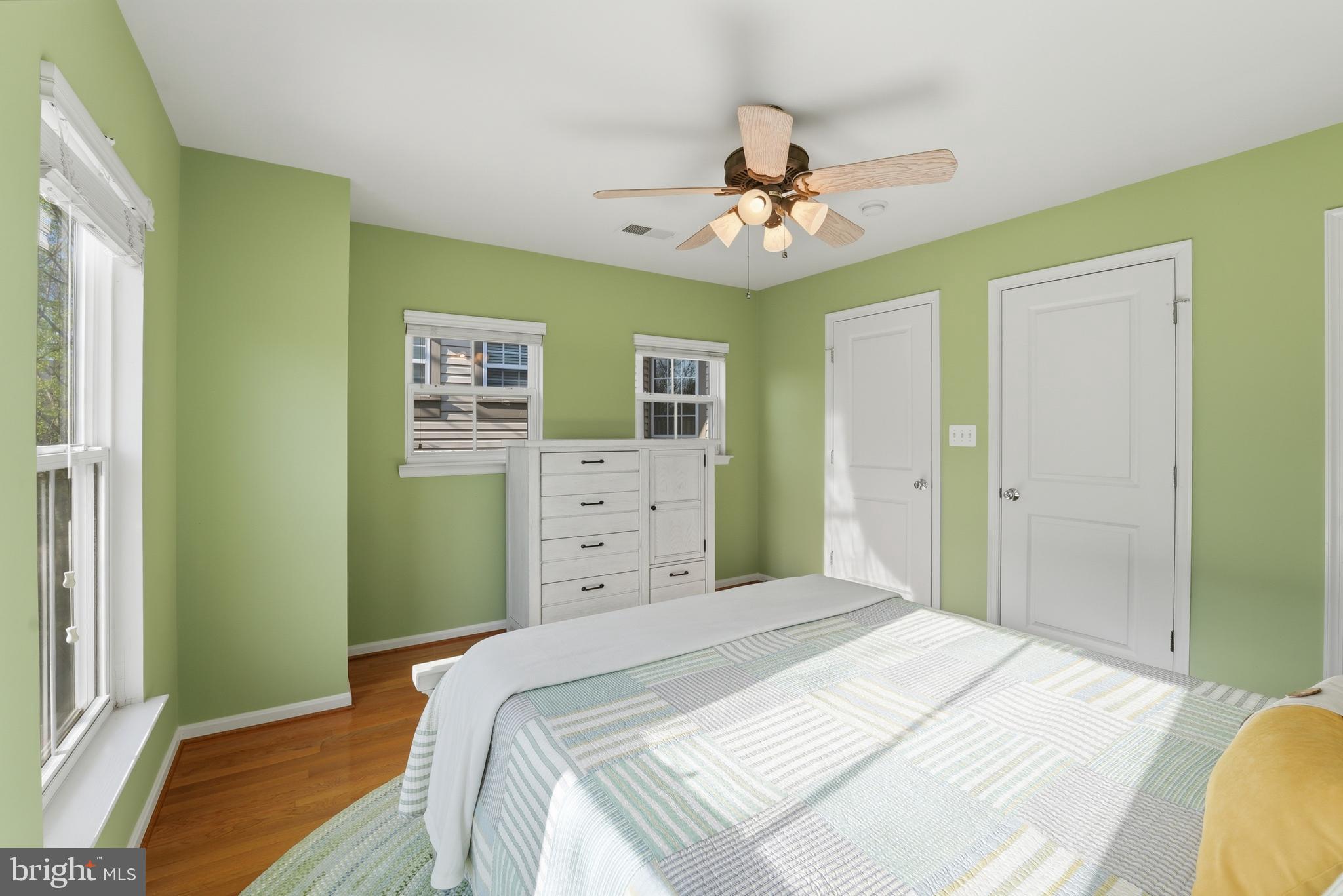 22826 COURTLAND PARK DRIVE