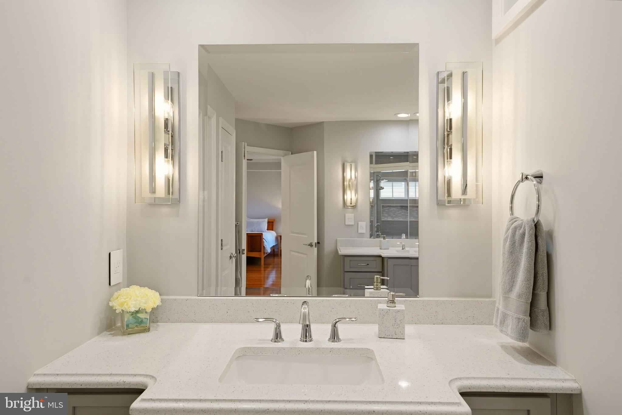 22826 COURTLAND PARK DRIVE