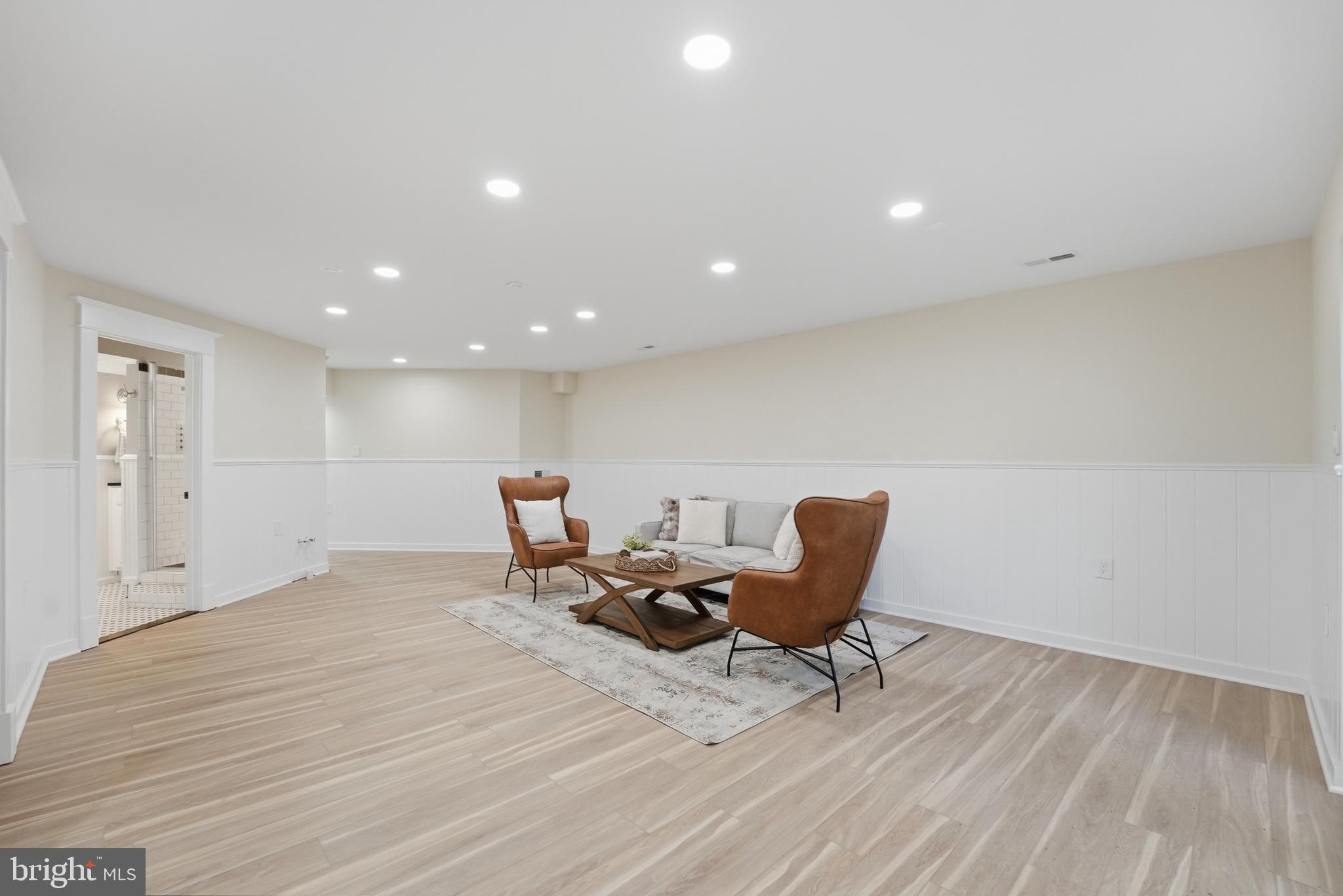 22826 COURTLAND PARK DRIVE