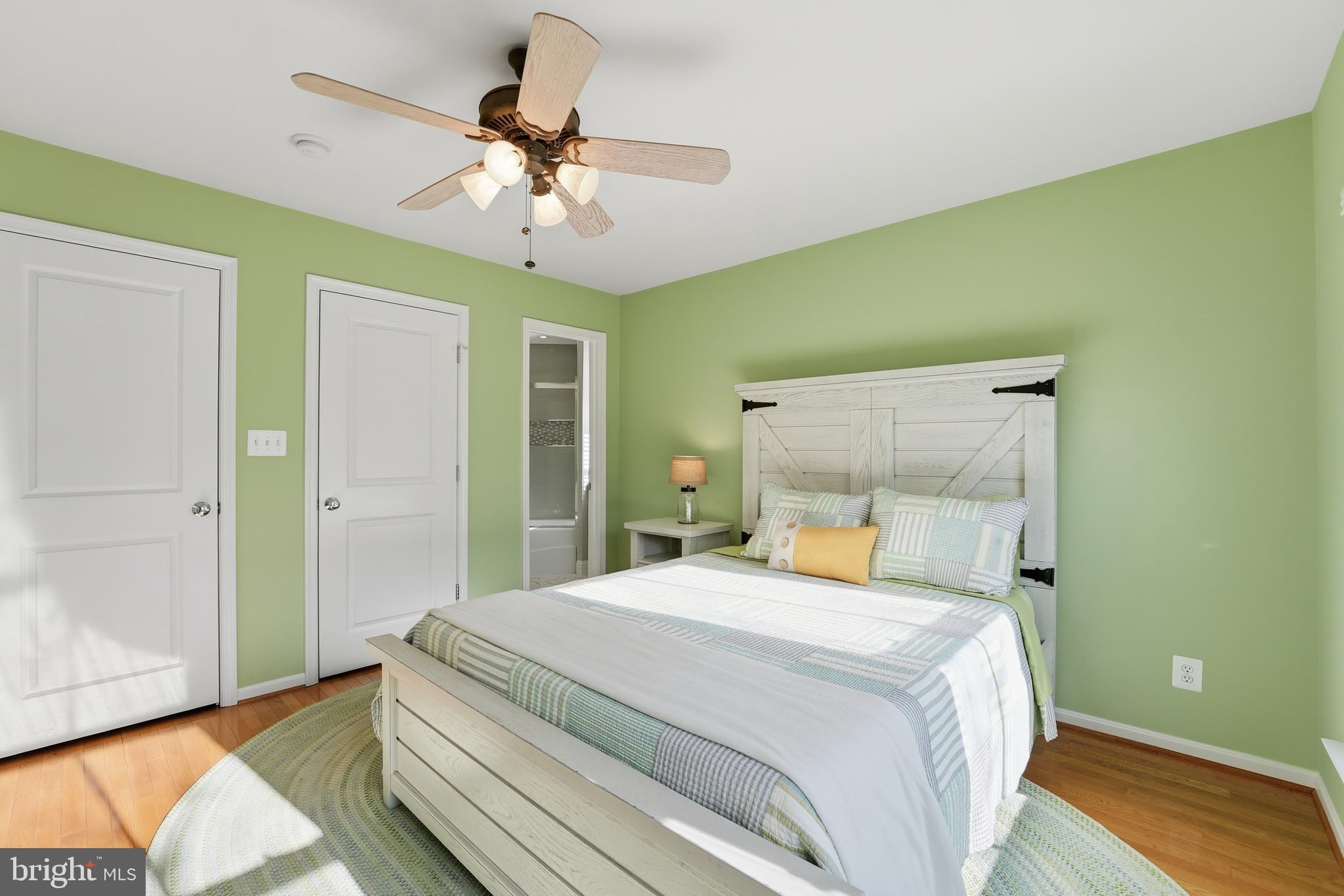 22826 COURTLAND PARK DRIVE