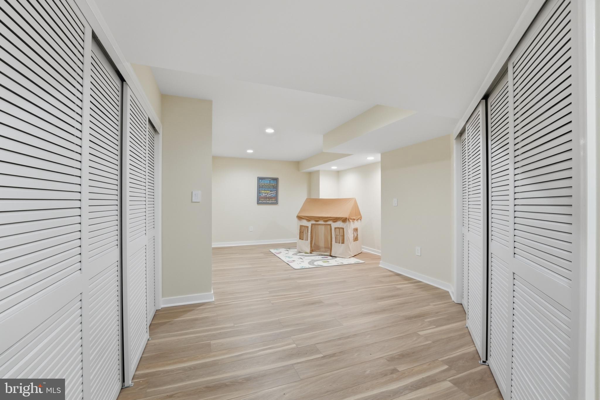 22826 COURTLAND PARK DRIVE