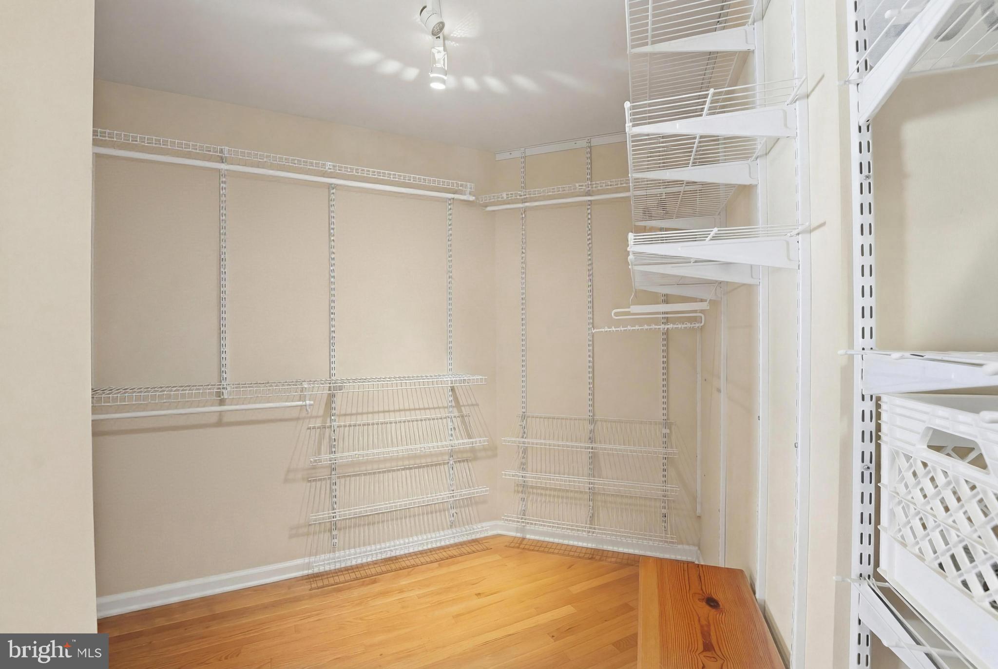 22826 COURTLAND PARK DRIVE