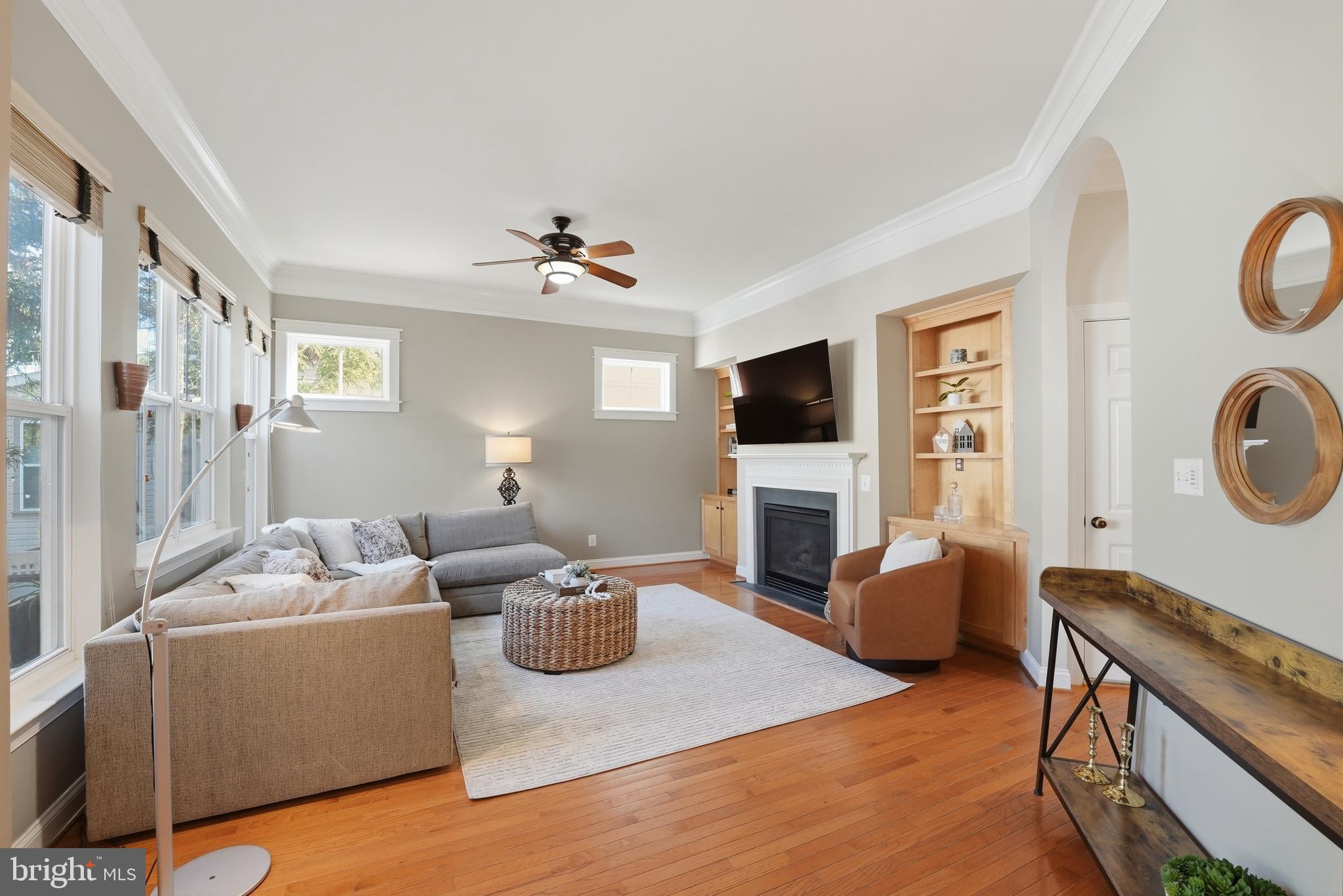 22826 COURTLAND PARK DRIVE