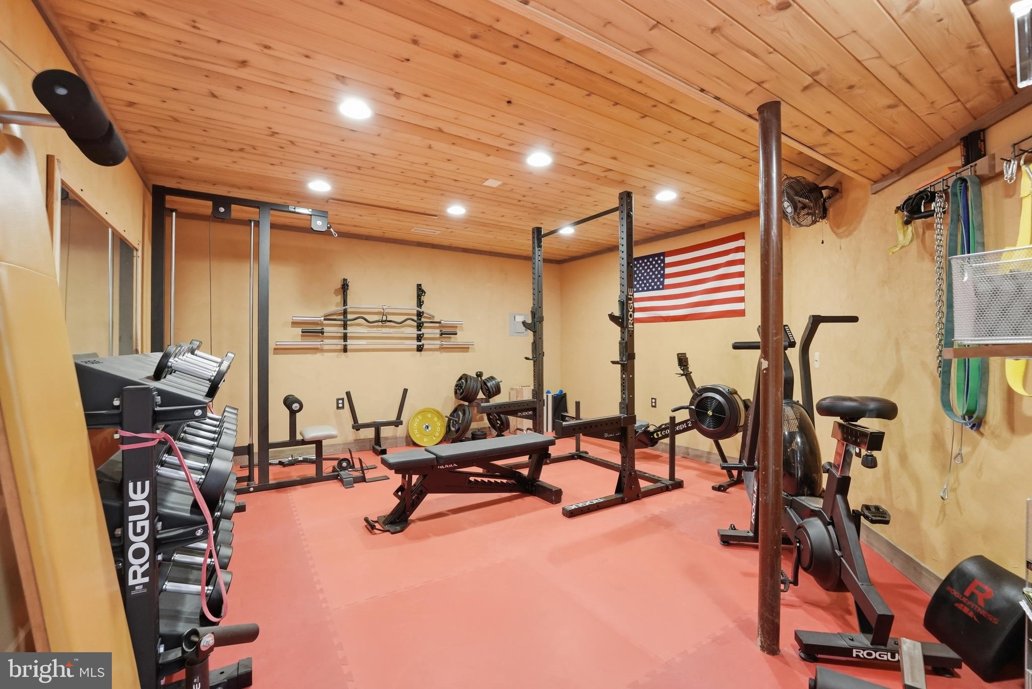 22826 COURTLAND PARK DRIVE