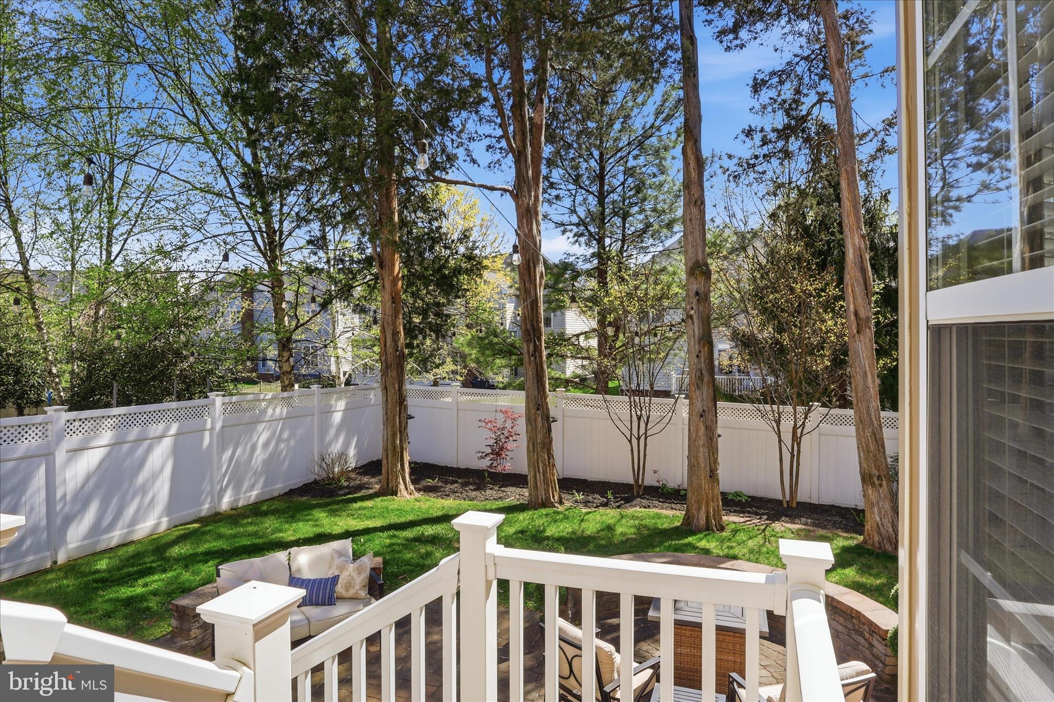 42787 CHATELAIN CIRCLE