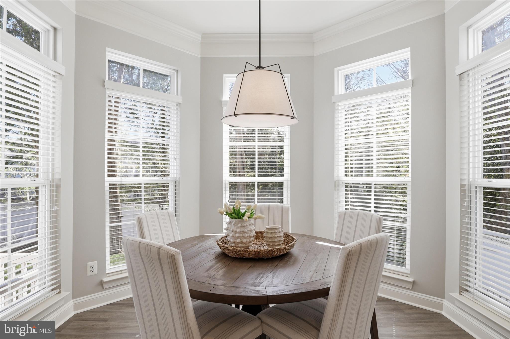 42787 CHATELAIN CIRCLE