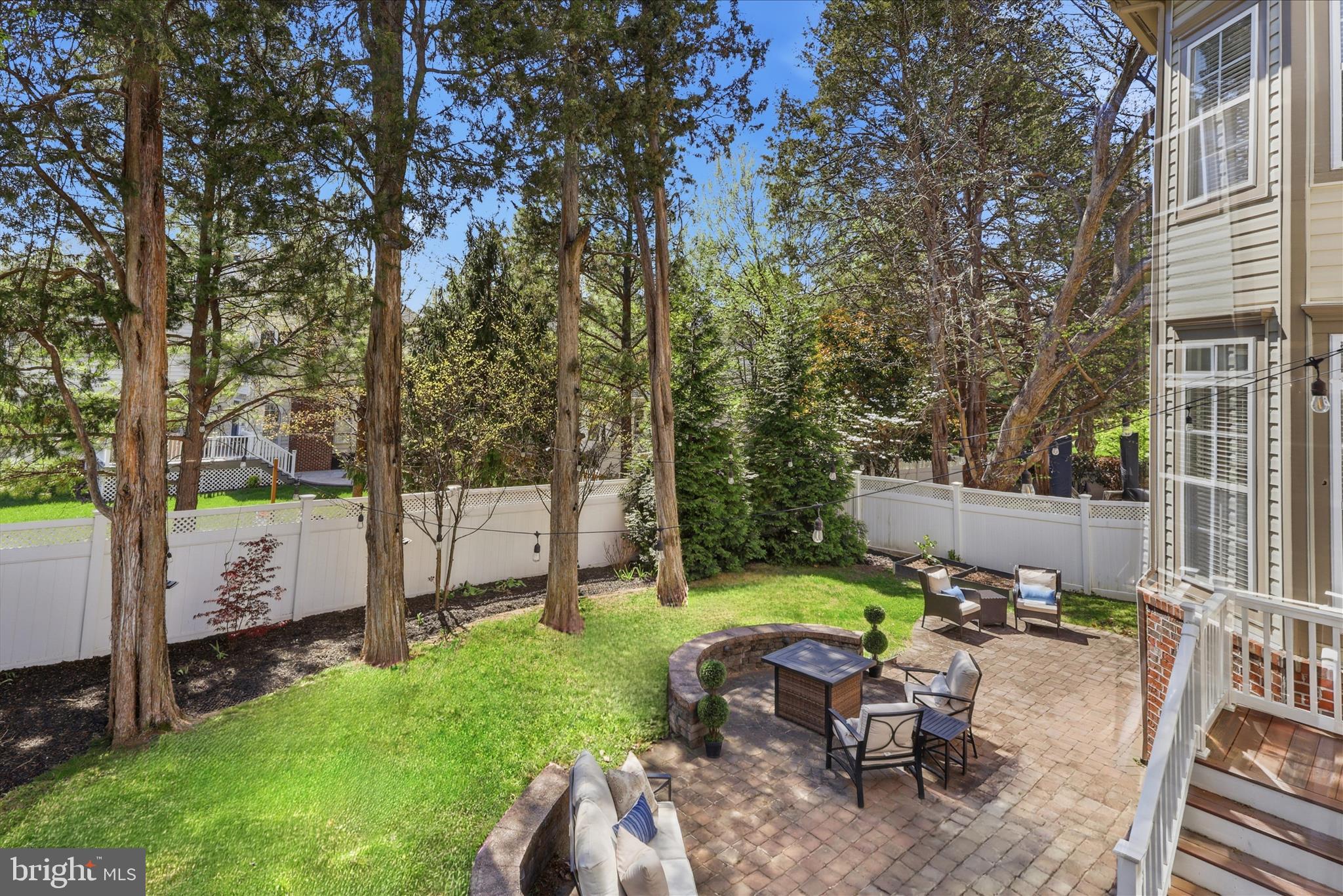 42787 CHATELAIN CIRCLE