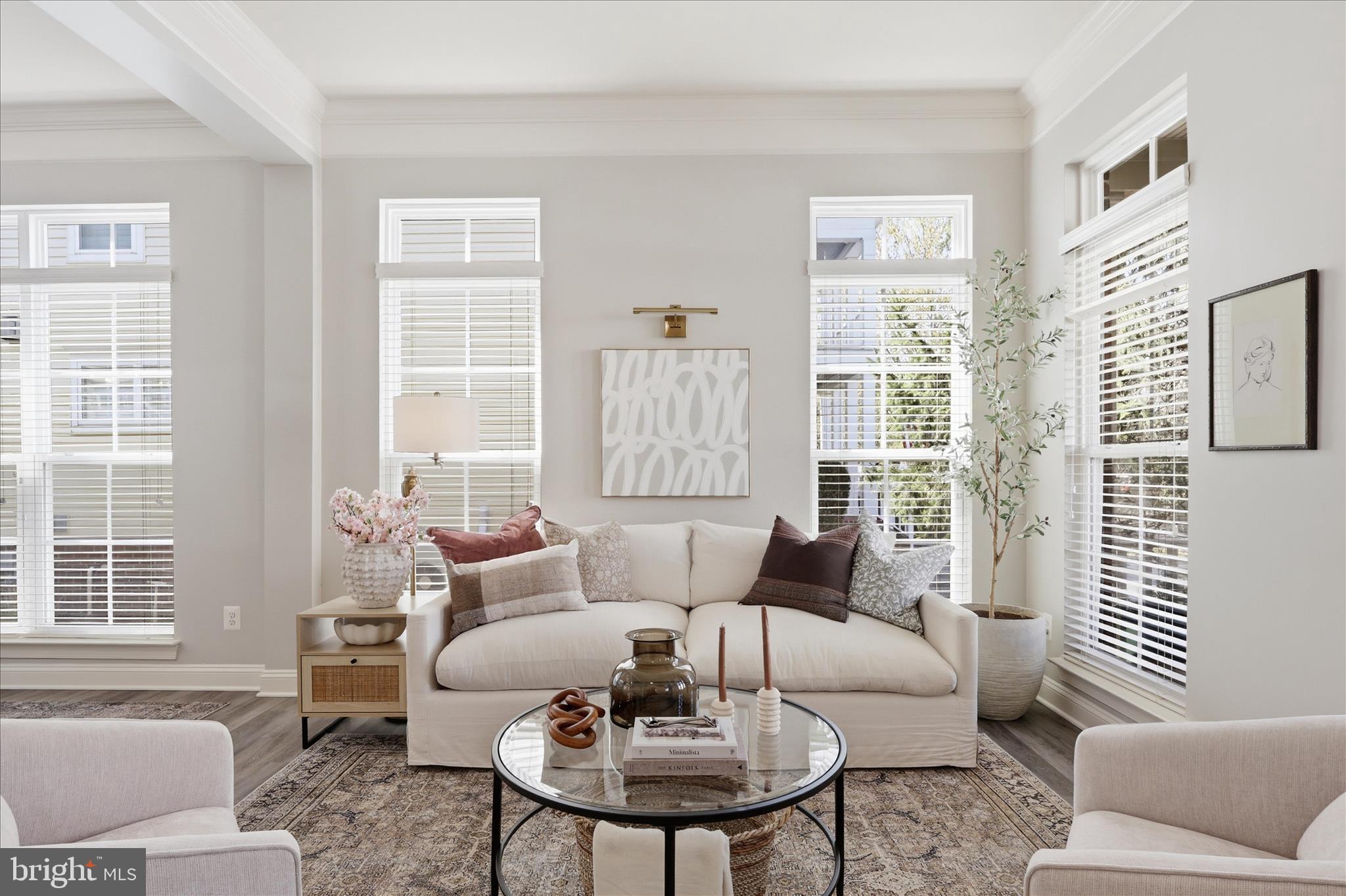 42787 CHATELAIN CIRCLE