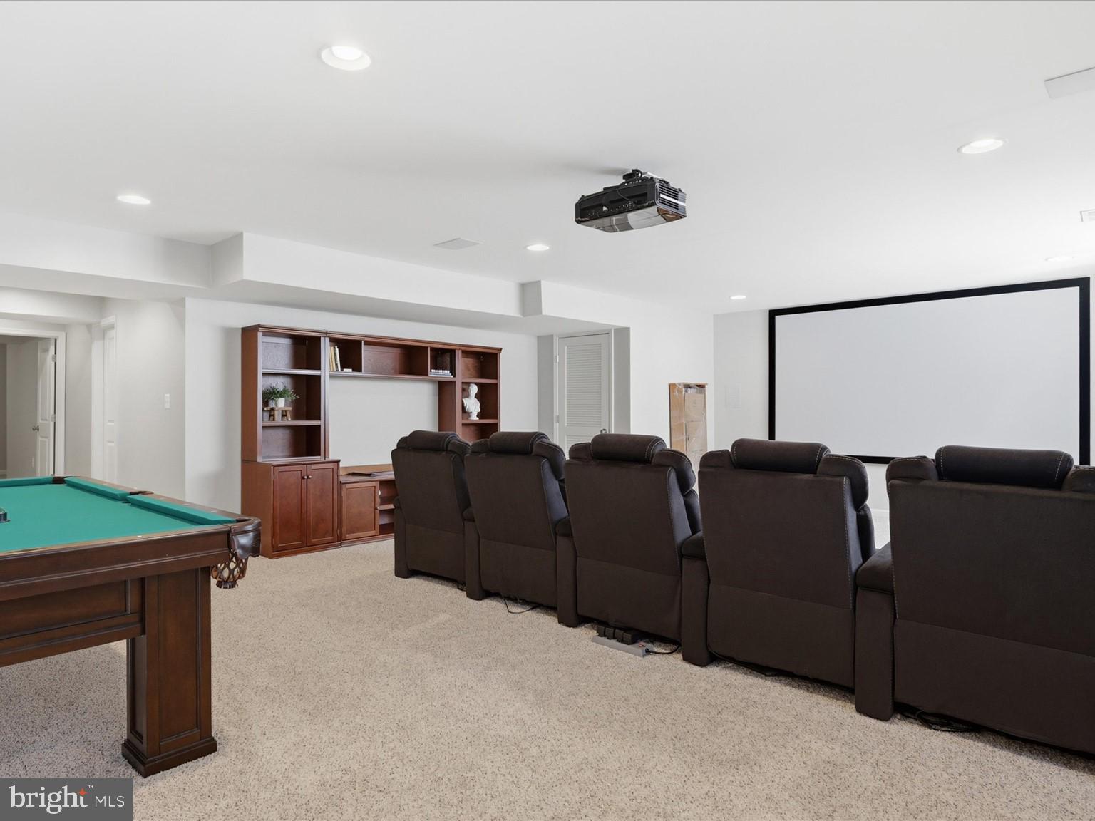 42787 CHATELAIN CIRCLE