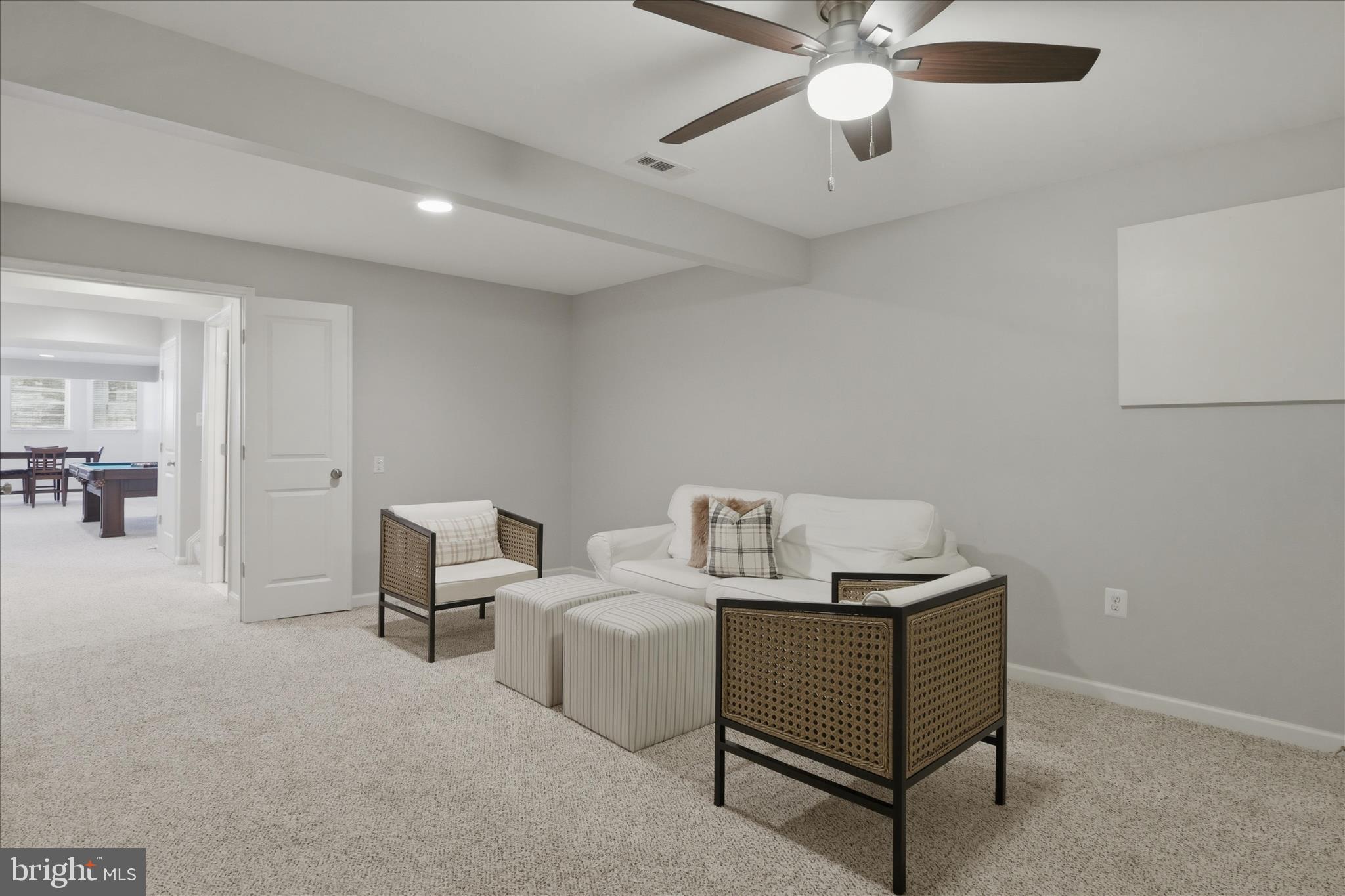 42787 CHATELAIN CIRCLE