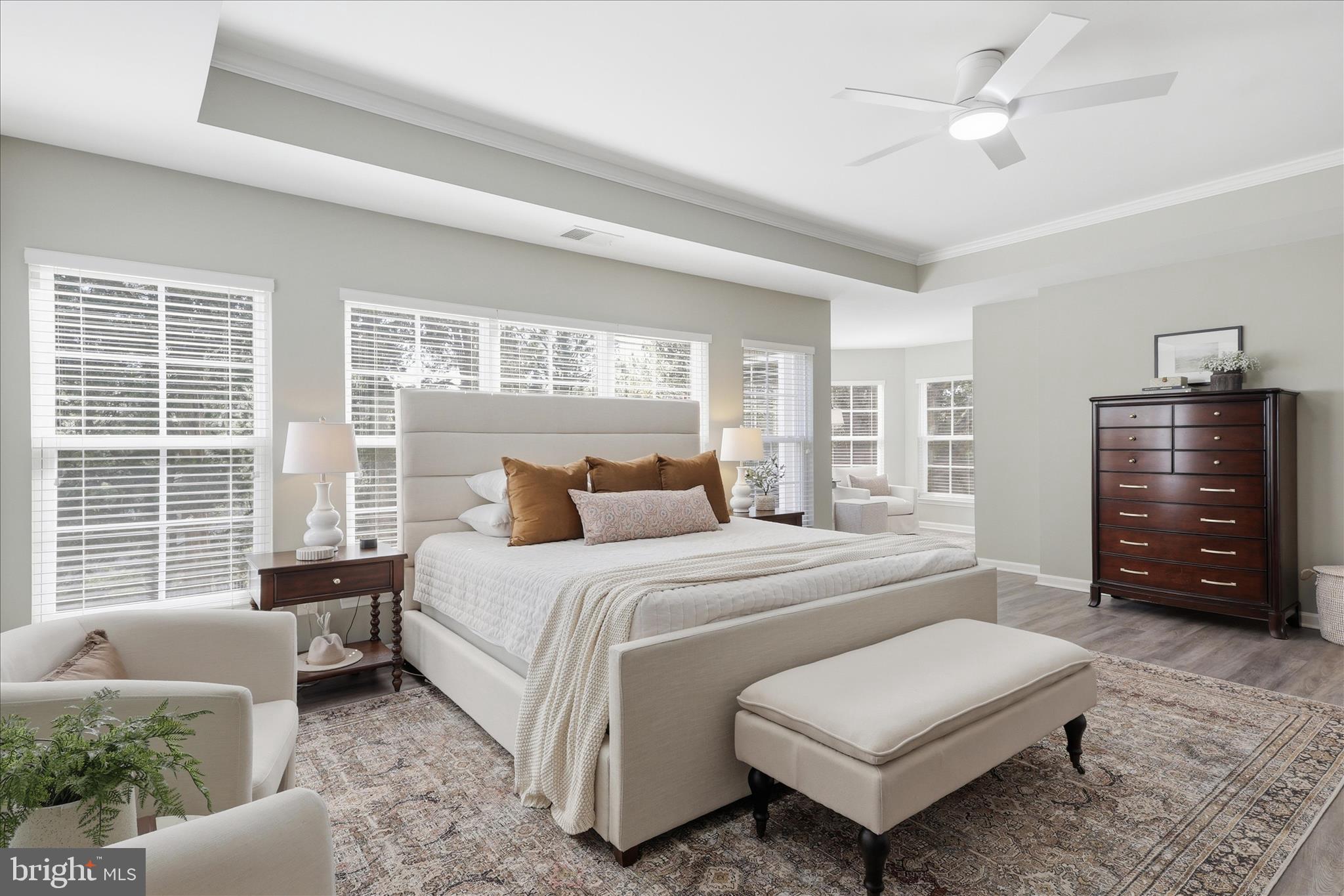 42787 CHATELAIN CIRCLE