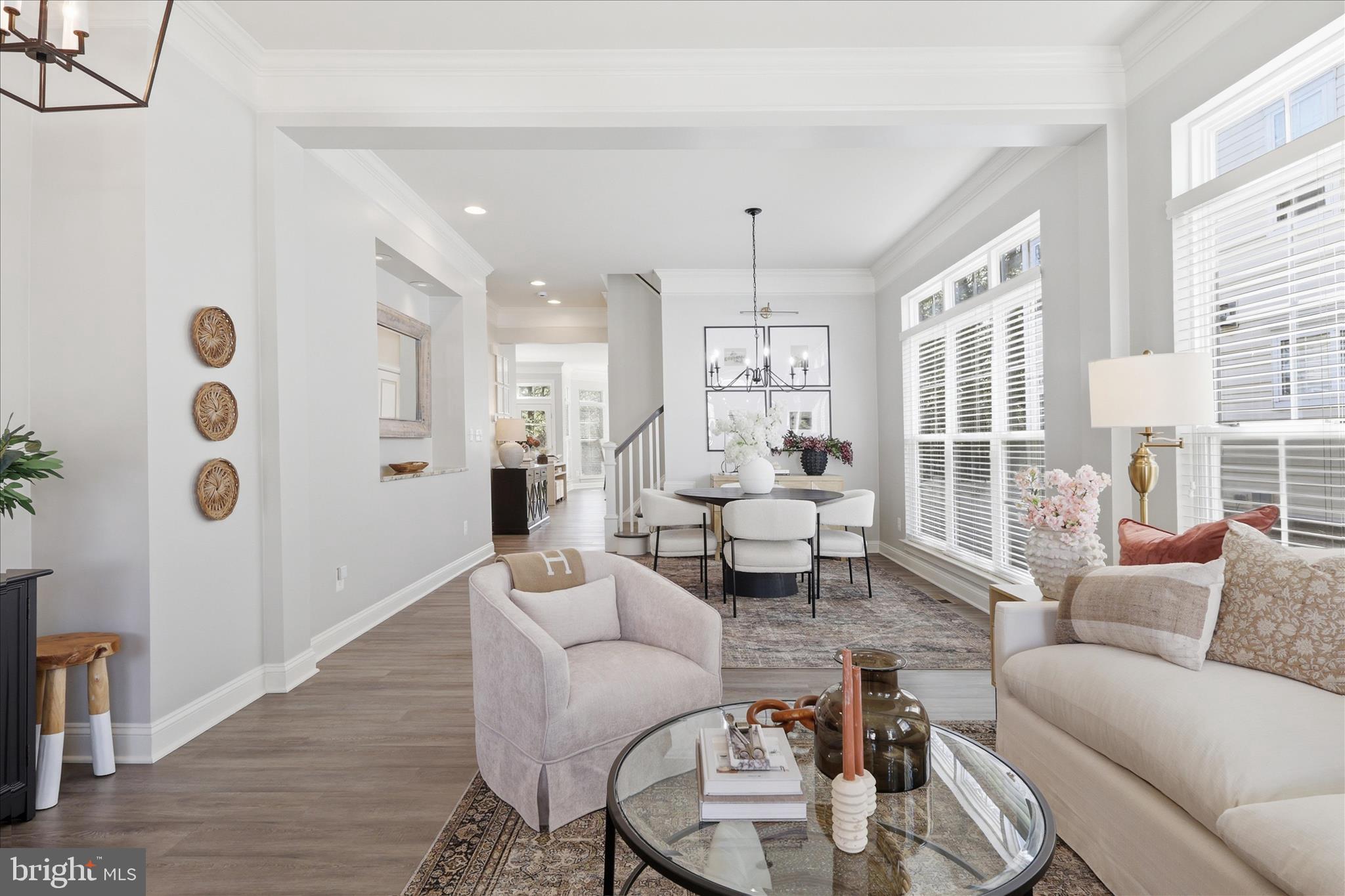 42787 CHATELAIN CIRCLE