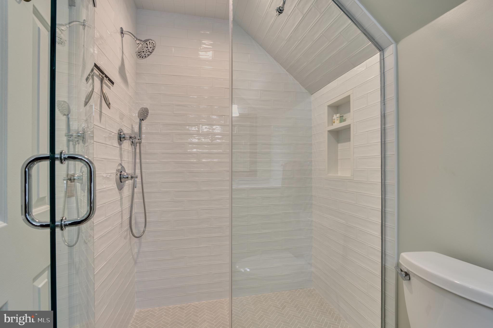 36181 FOXLORE FARM LANE