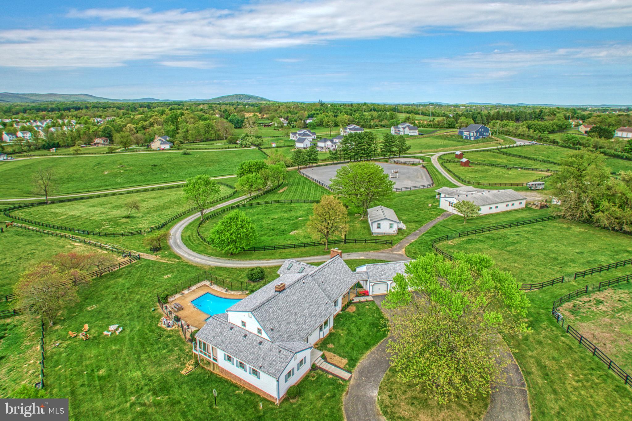 36181 FOXLORE FARM LANE