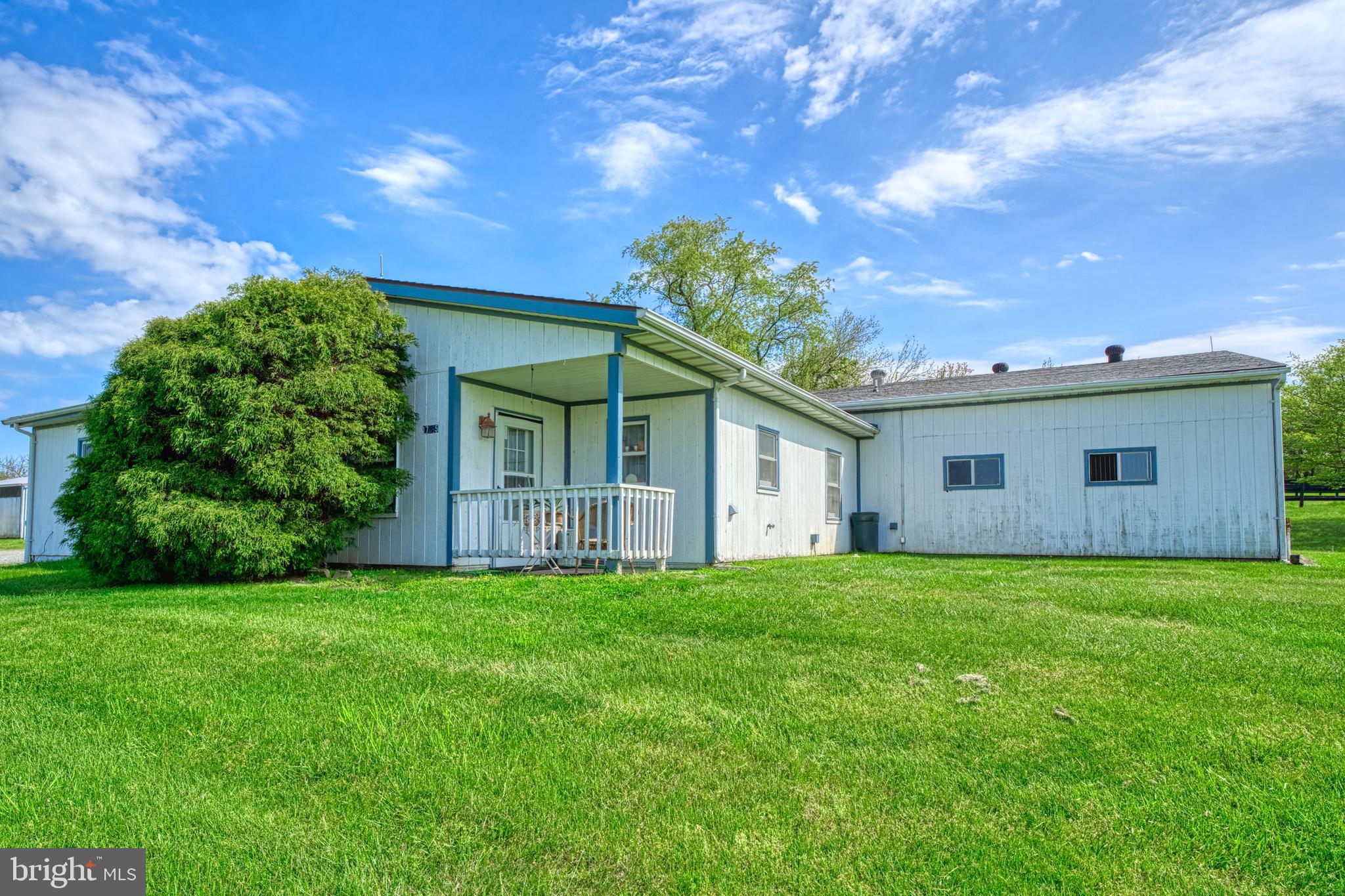 36181 FOXLORE FARM LANE