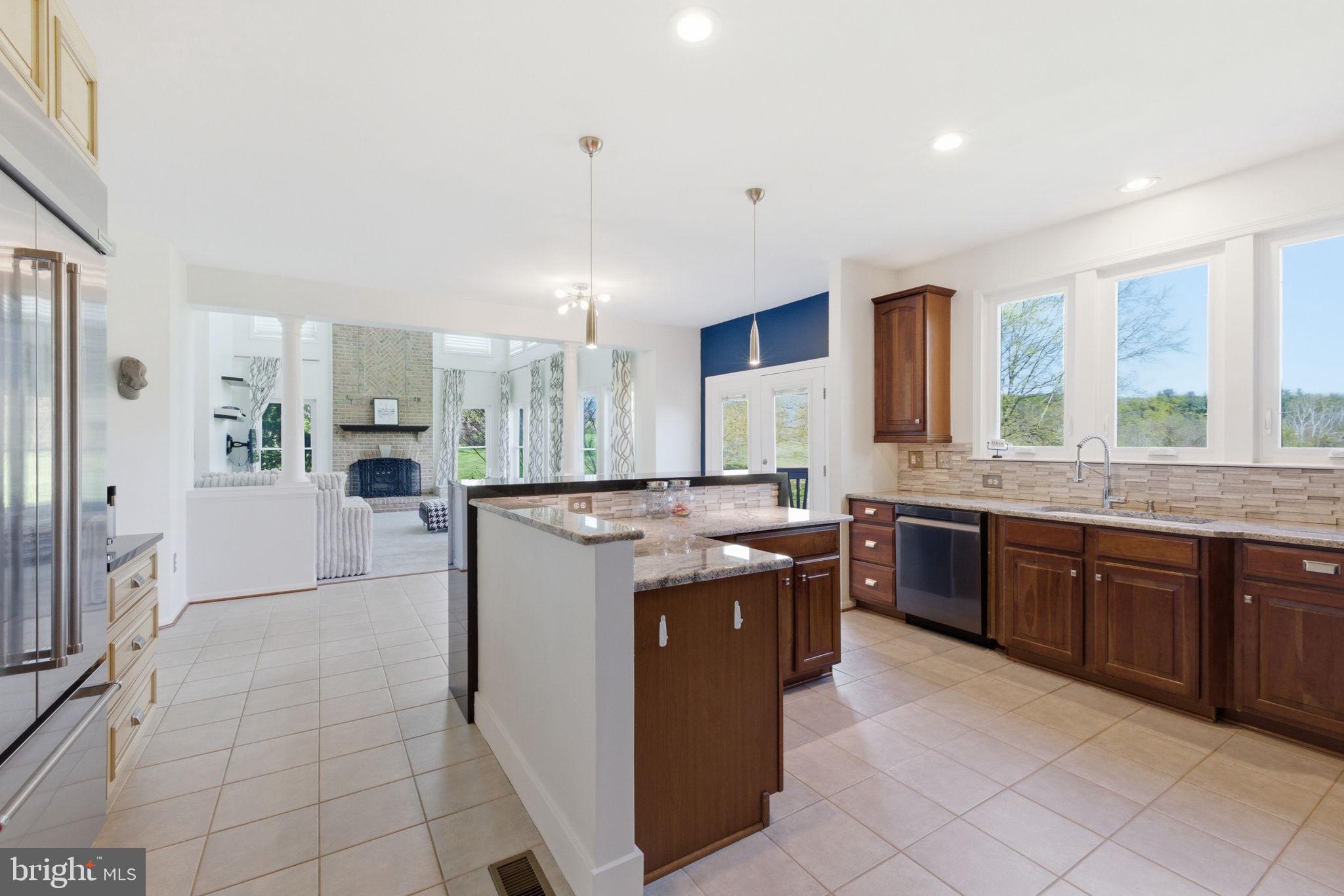 35290 PRESTWICK COURT