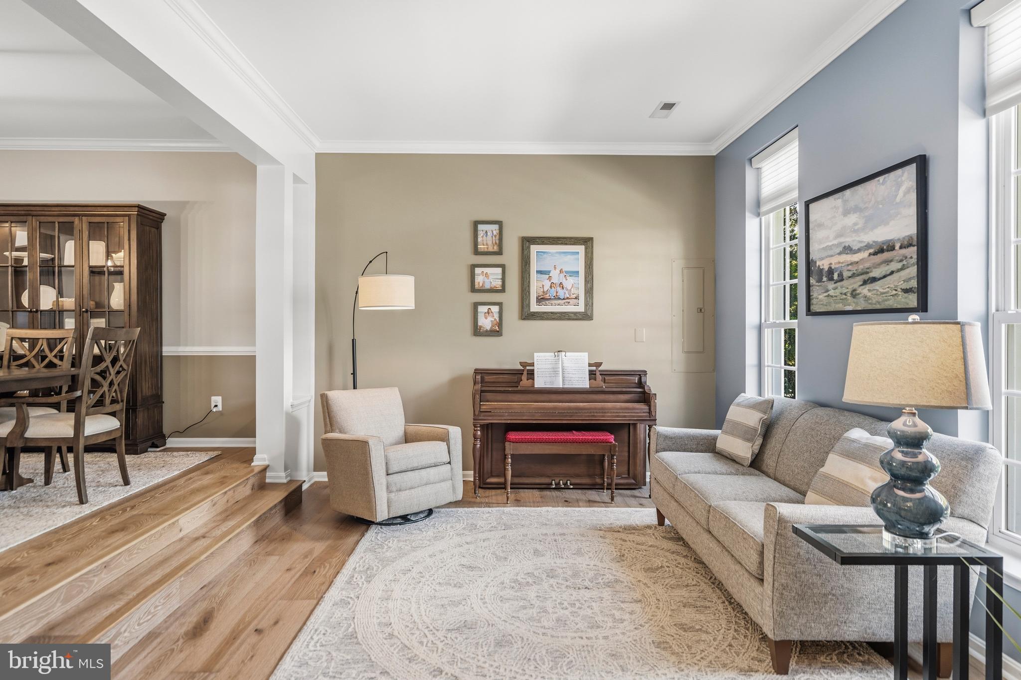 22938 EVERSOLE TERRACE