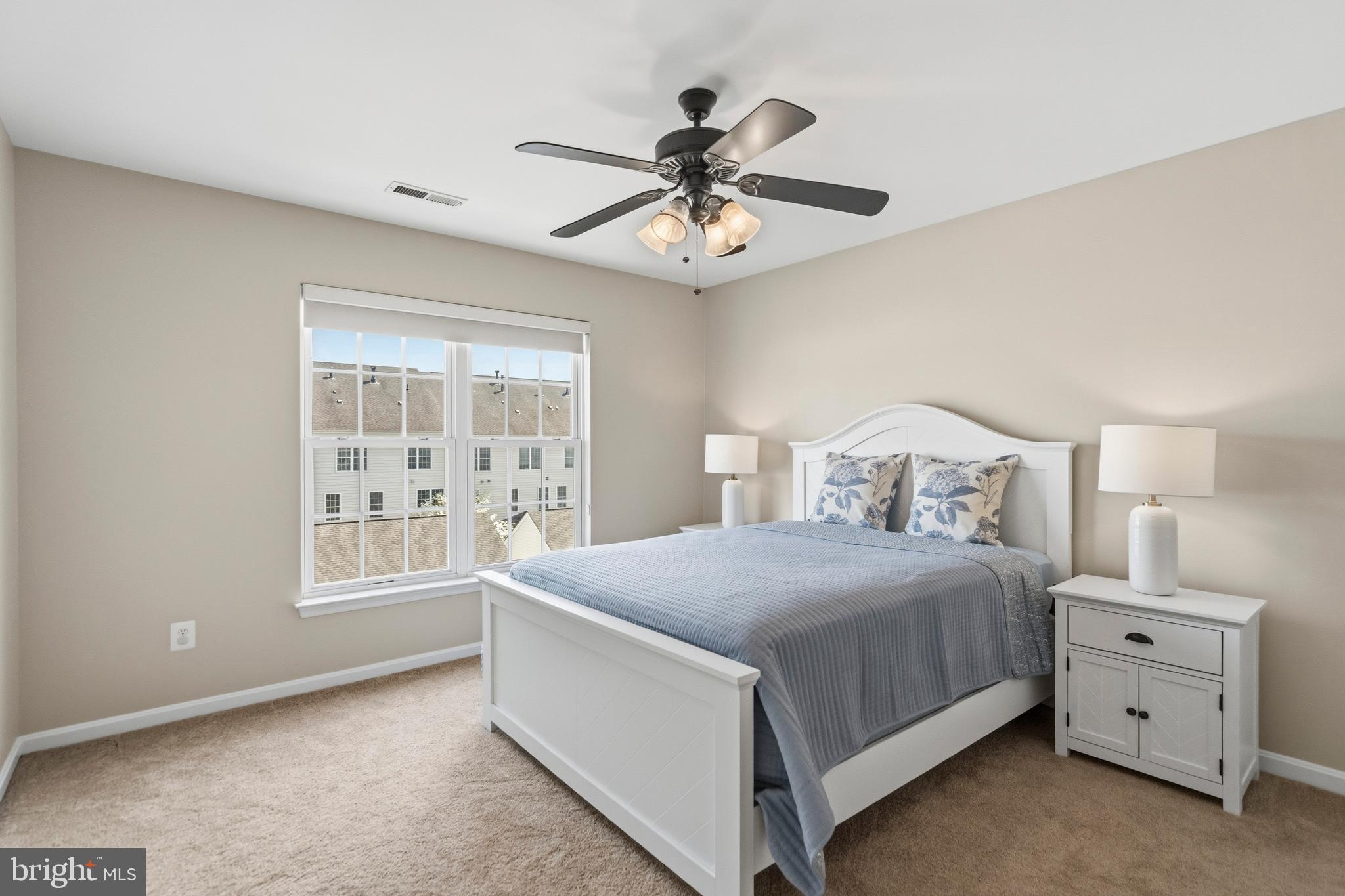 22938 EVERSOLE TERRACE