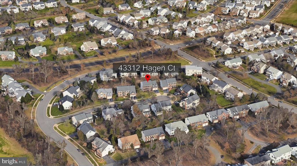 43312 HAGEN COURT