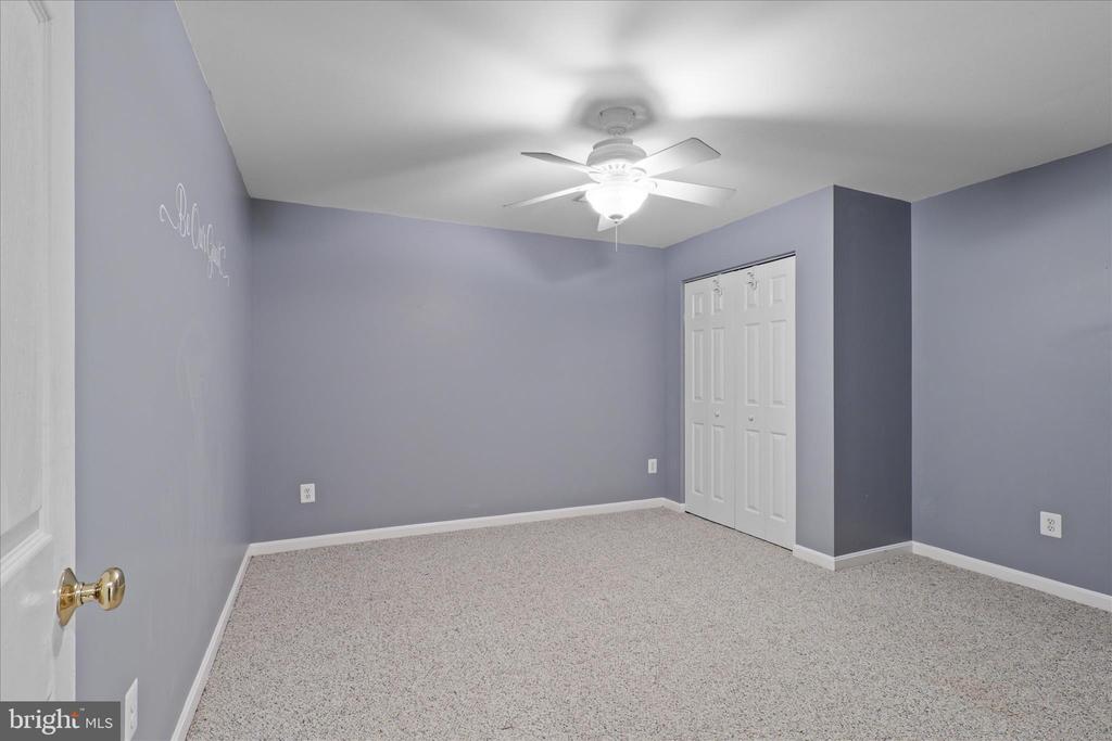 43312 HAGEN COURT