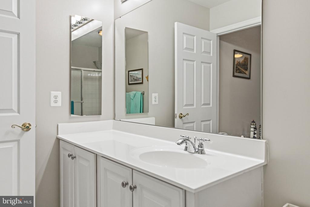 44474 LIVONIA TERRACE
