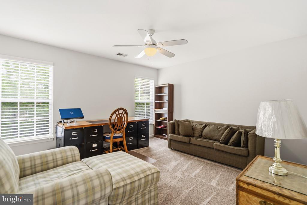 44474 LIVONIA TERRACE
