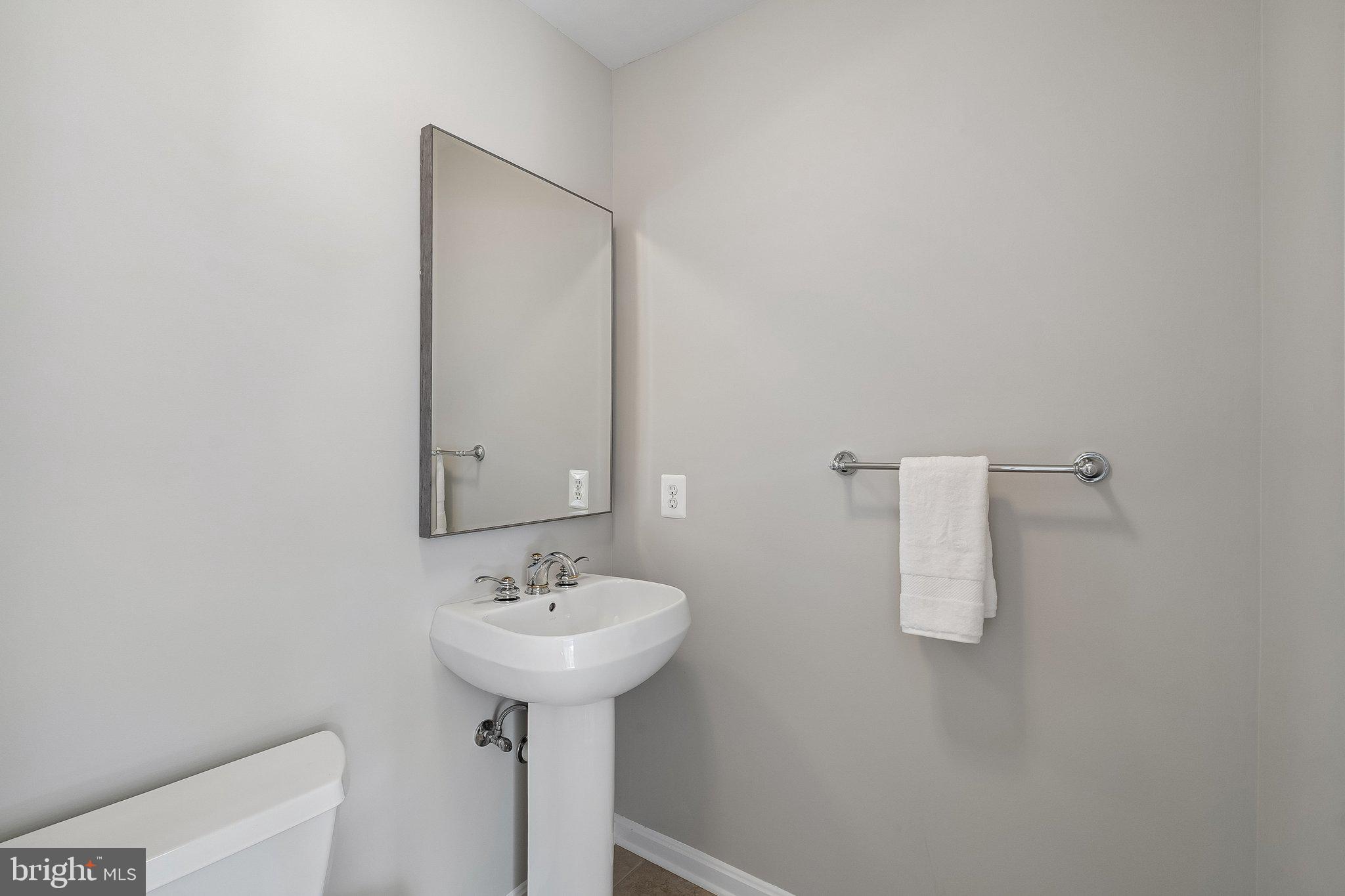 43255 SUNDERLEIGH SQUARE