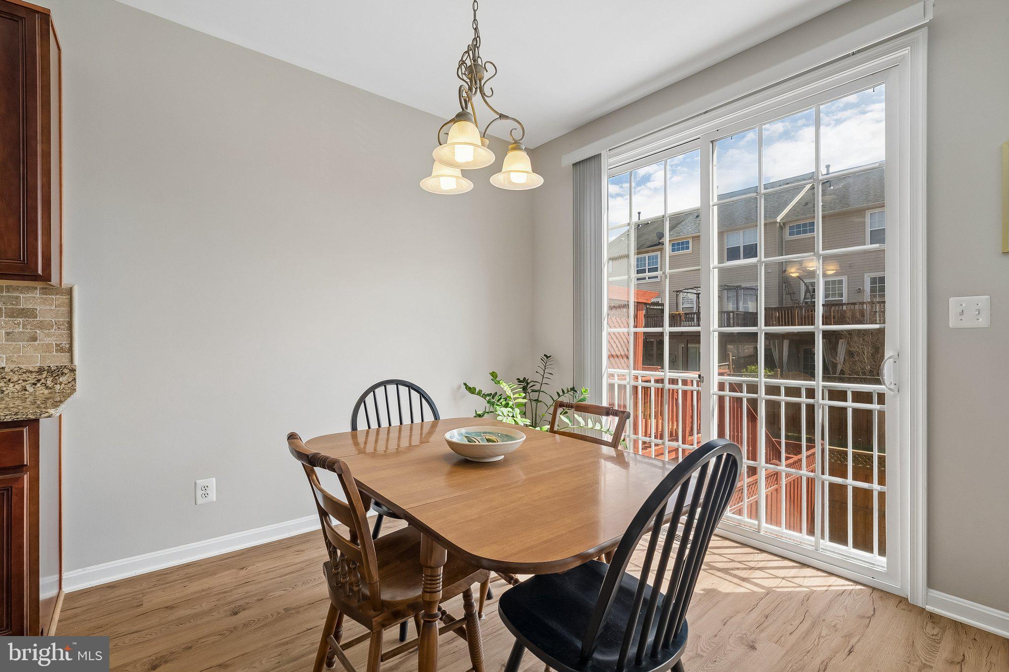 43255 SUNDERLEIGH SQUARE
