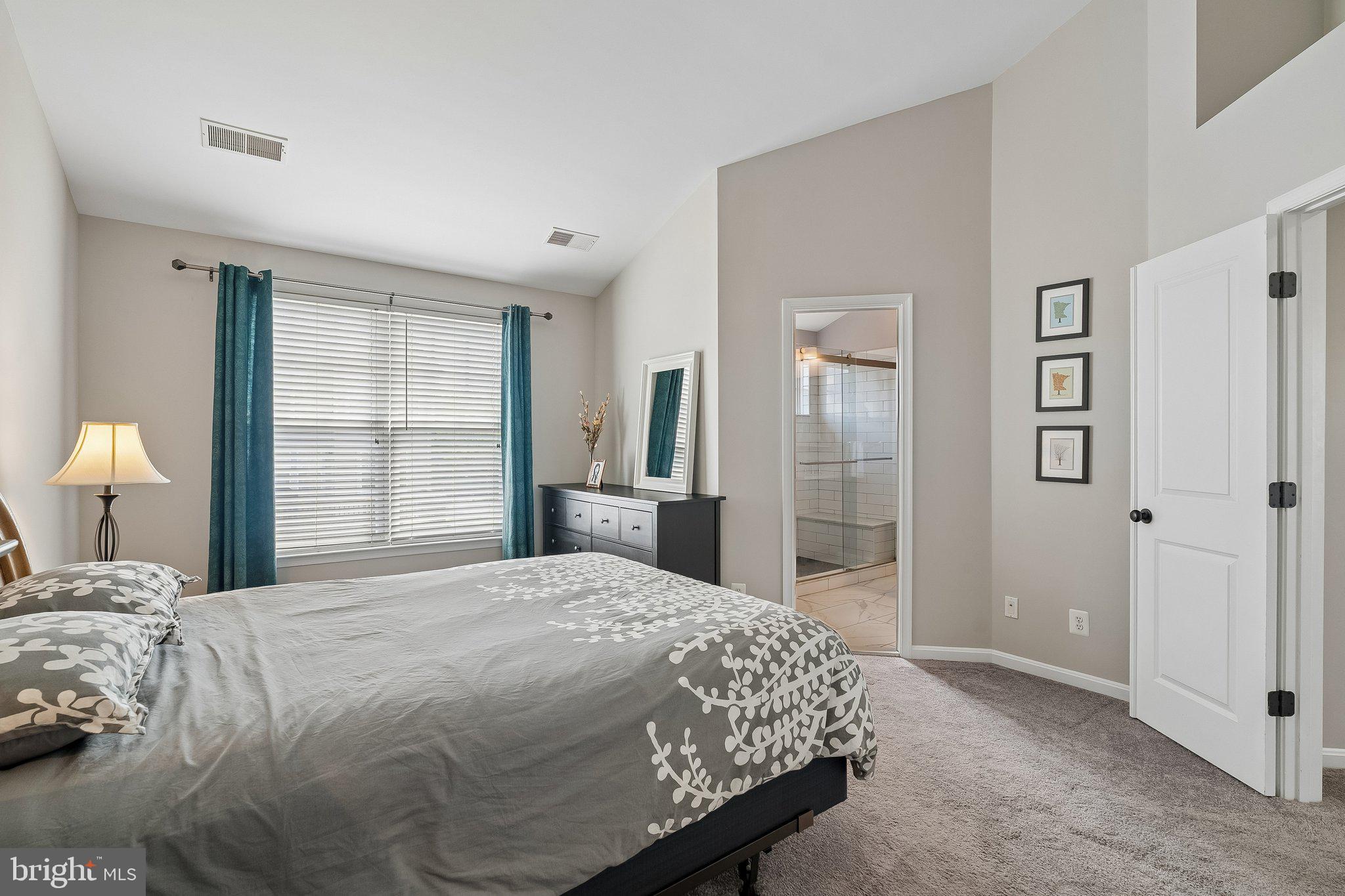 43255 SUNDERLEIGH SQUARE