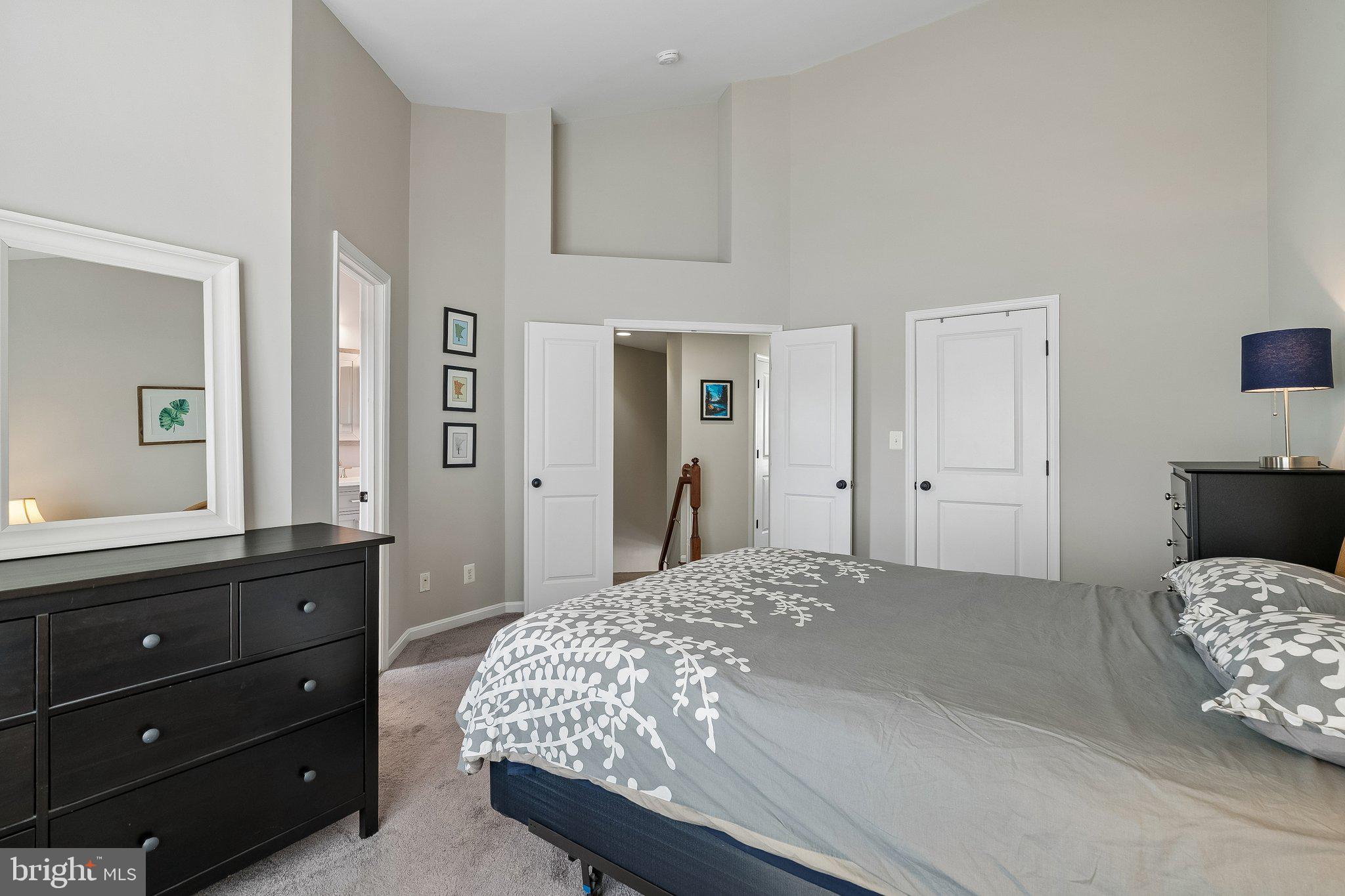 43255 SUNDERLEIGH SQUARE