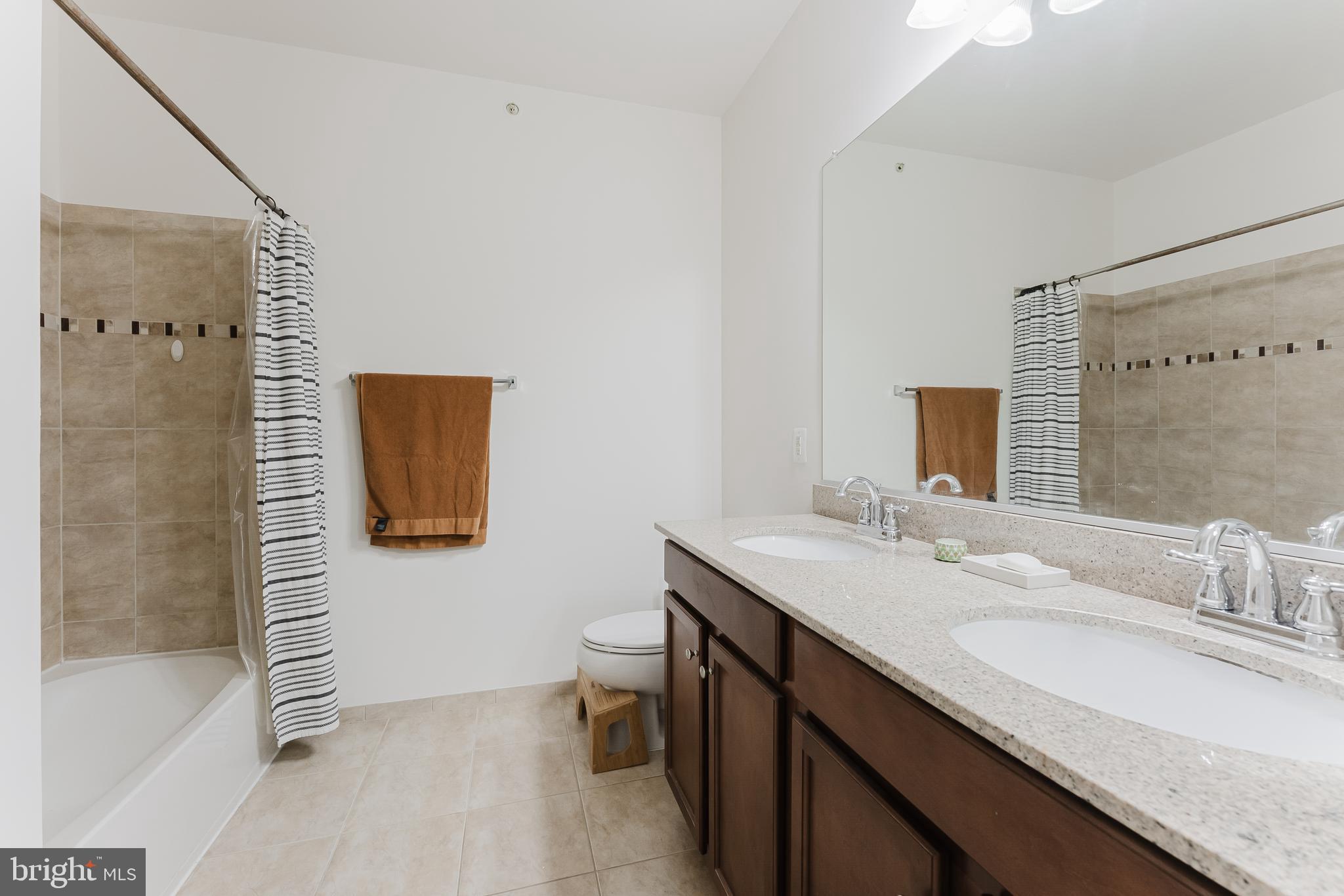 24588 BYRNE MEADOW SQUARE 302