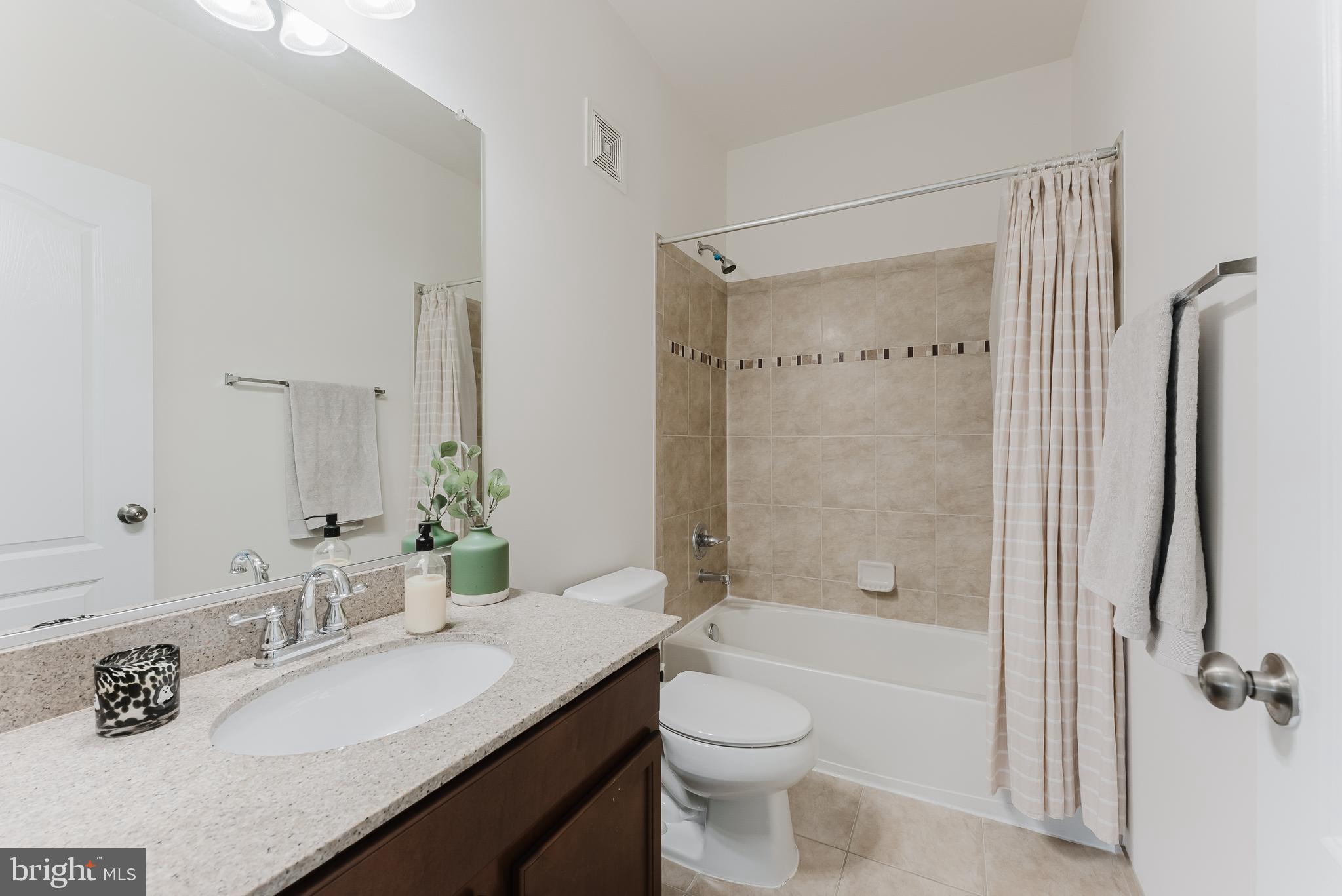 24588 BYRNE MEADOW SQUARE 302