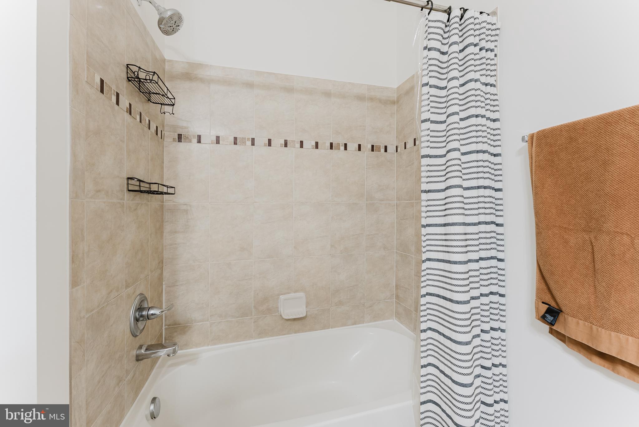 24588 BYRNE MEADOW SQUARE 302