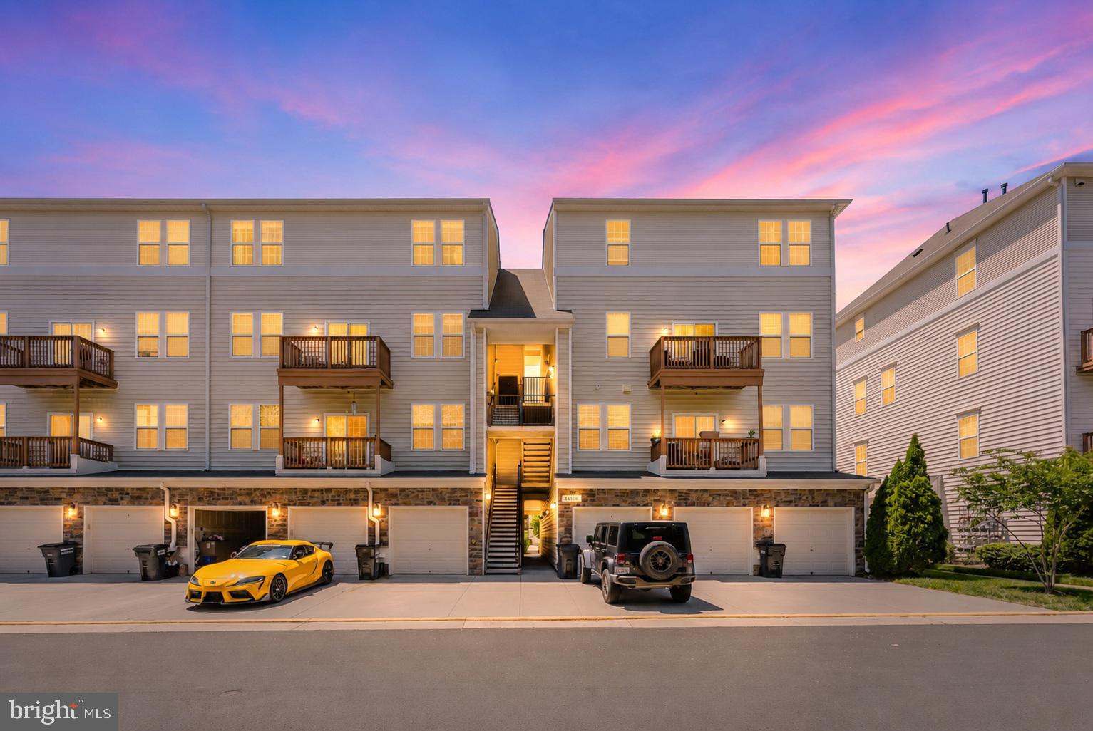 24588 BYRNE MEADOW SQUARE 302