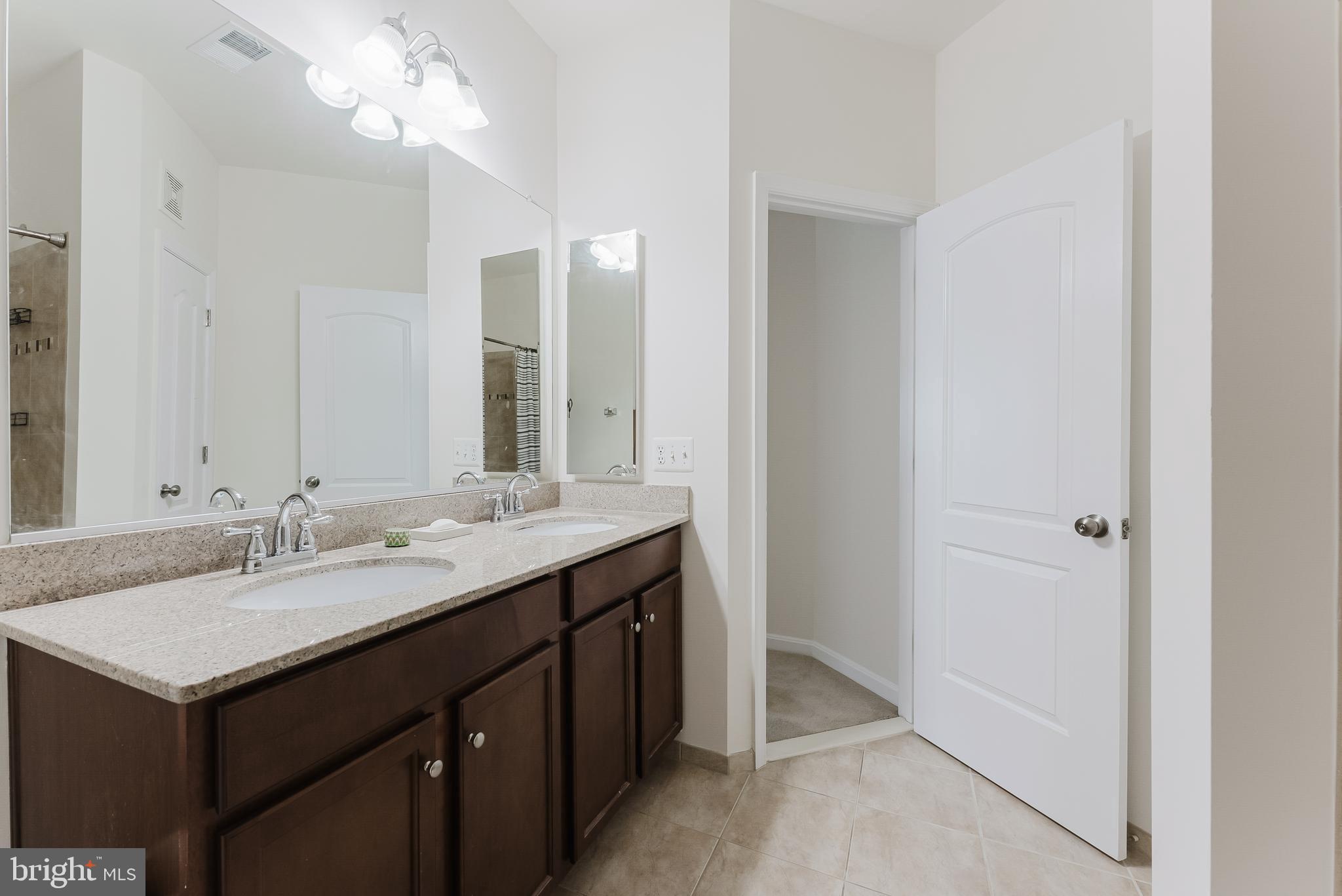24588 BYRNE MEADOW SQUARE 302