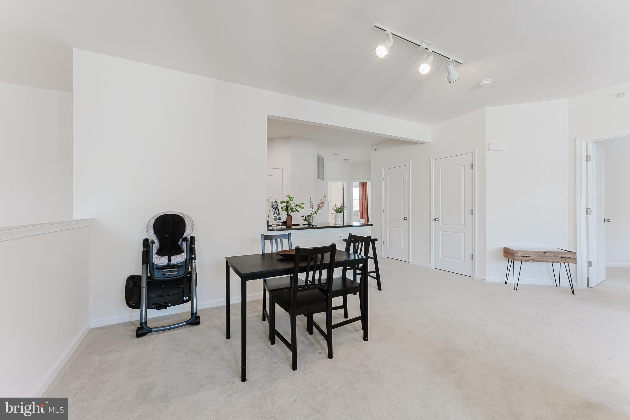 24588 BYRNE MEADOW SQUARE 302